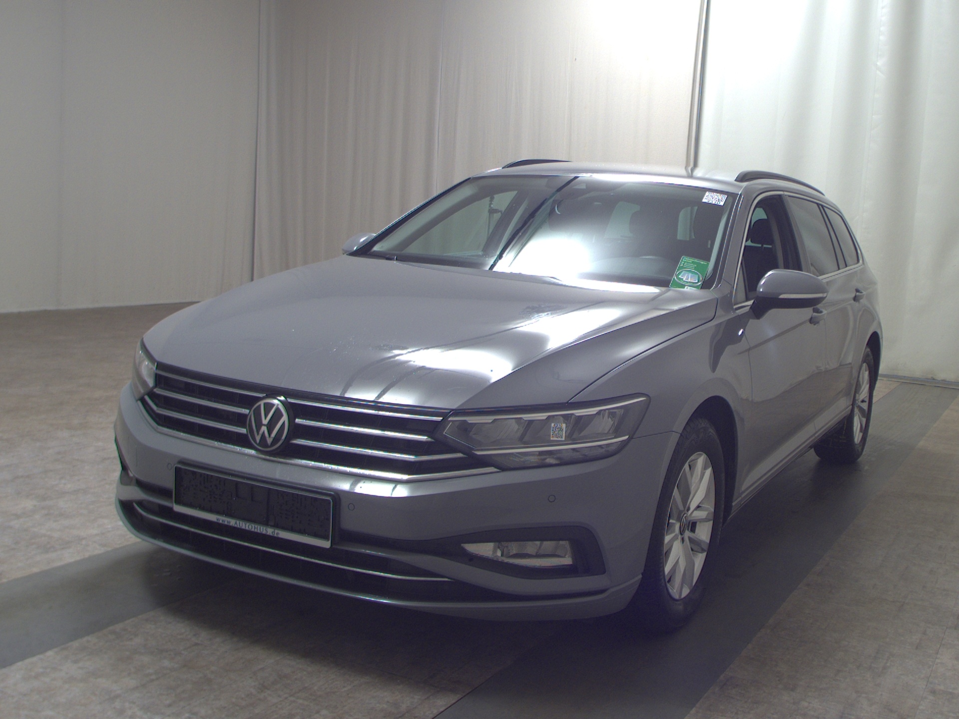 Volkswagen Passat Var. 2.0 TDI Business Navi RfK LED ACC 2