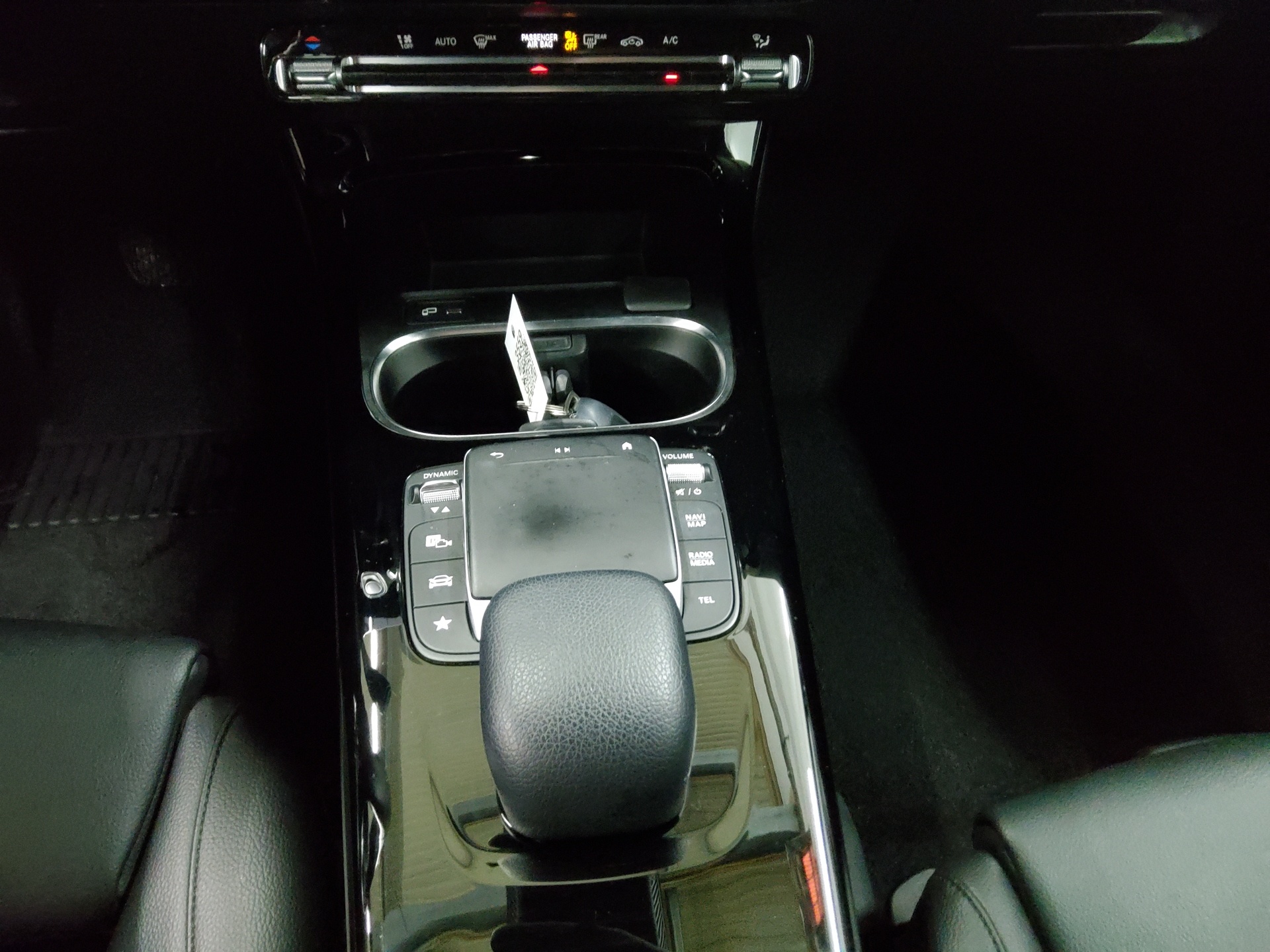 Mercedes-Benz CLA 200 SB d Progressive Leder Navi LED RfK Shz 6