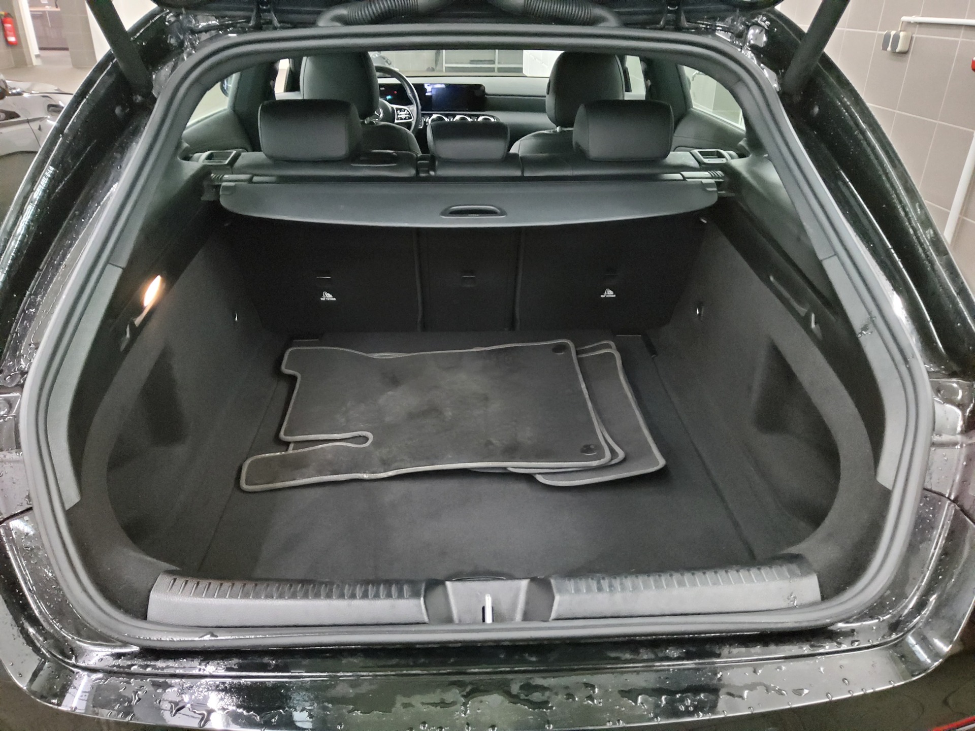 Mercedes-Benz CLA 200 SB d Progressive Leder Navi LED RfK Shz 12