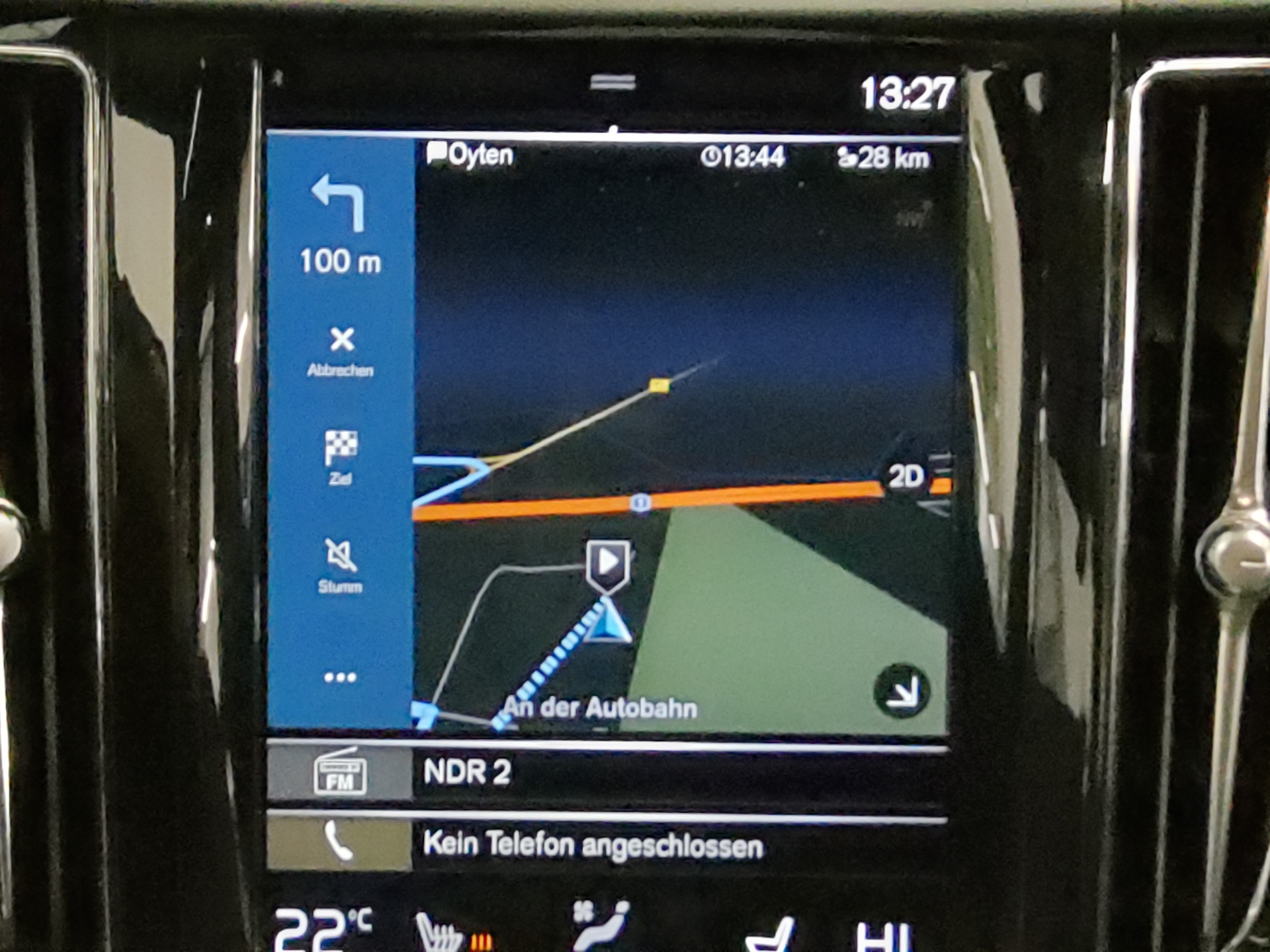 Volvo XC60 D4 R-Design T-Leder Navi LED Pano AHK StHzg 7