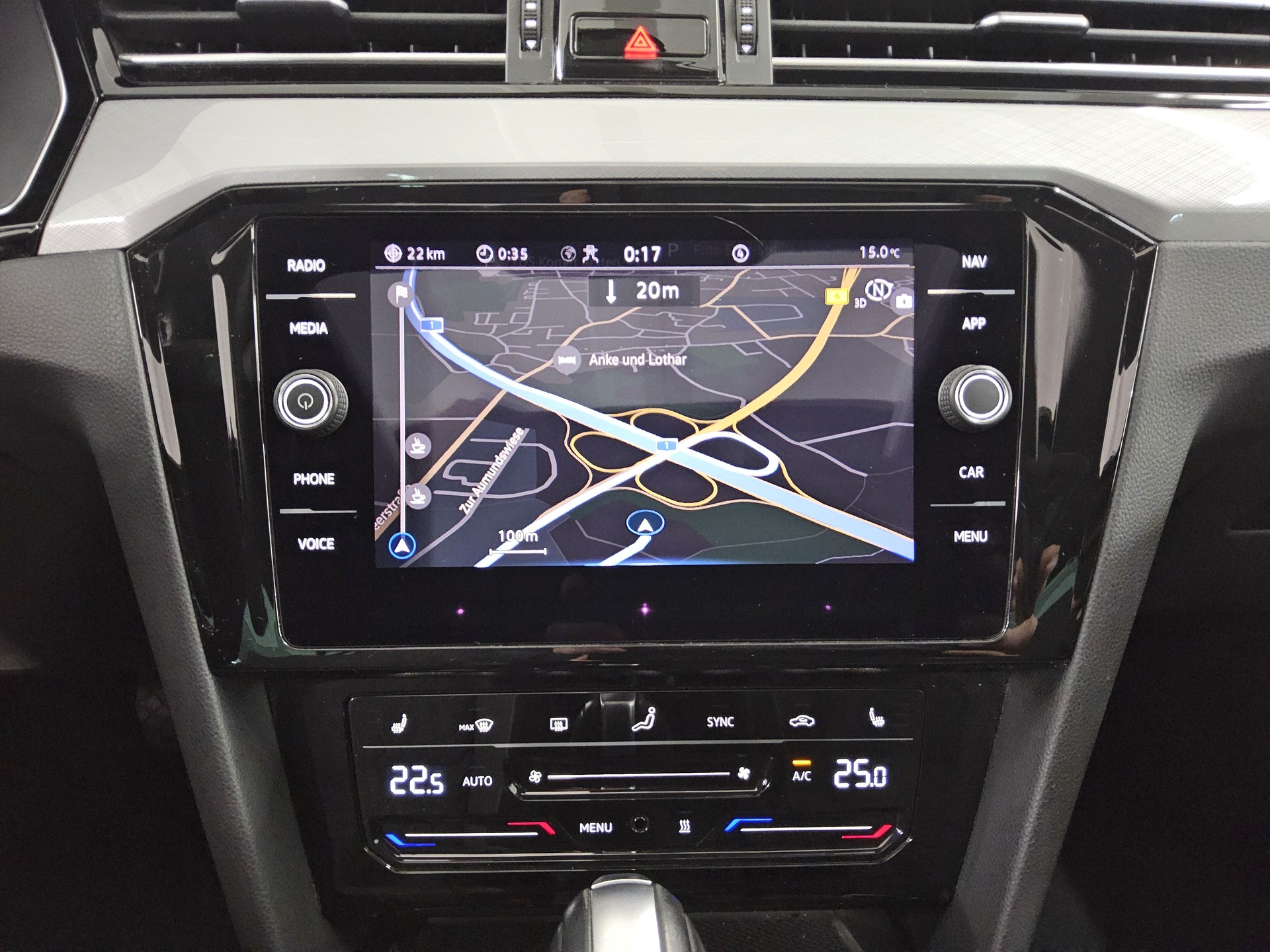 Volkswagen Passat Var. 2.0 TDI Business Navi LED Pano Sthzg 7