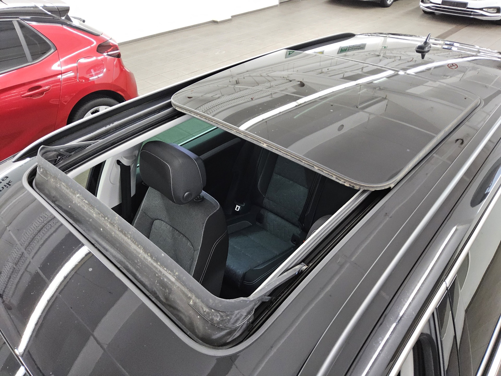 Volkswagen Passat Var. 2.0 TDI Business Navi LED Pano Sthzg 12