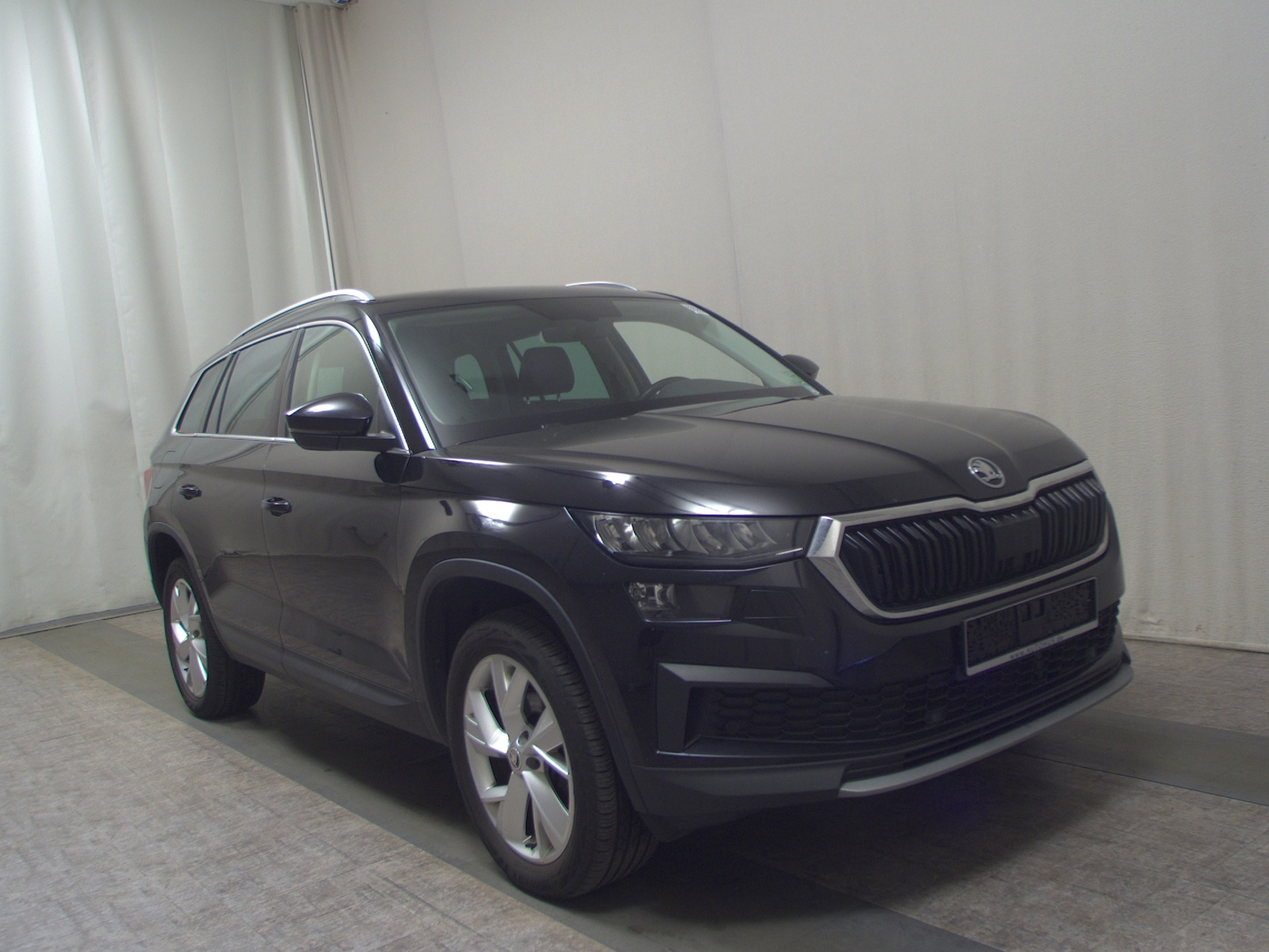 Skoda Kodiaq 2.0 TDI Style T-Leder Navi LED vc RfK AHK 3