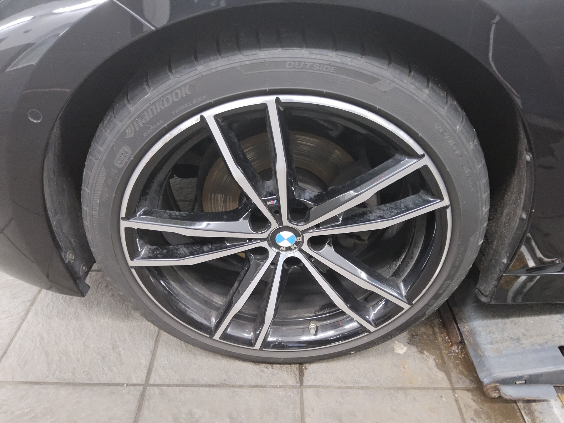 BMW 320dA Touring M-Sport Navi Curved HuD HiFi Rfk 11