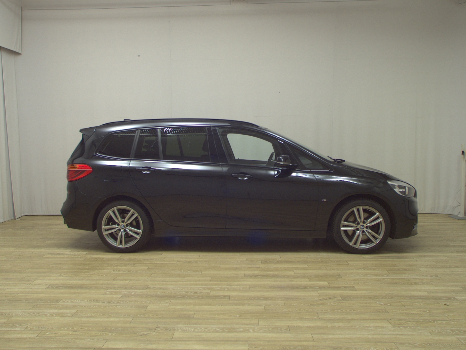 BMW 220 Gran Tourer M-Sport Navi AHK PDC SHZ