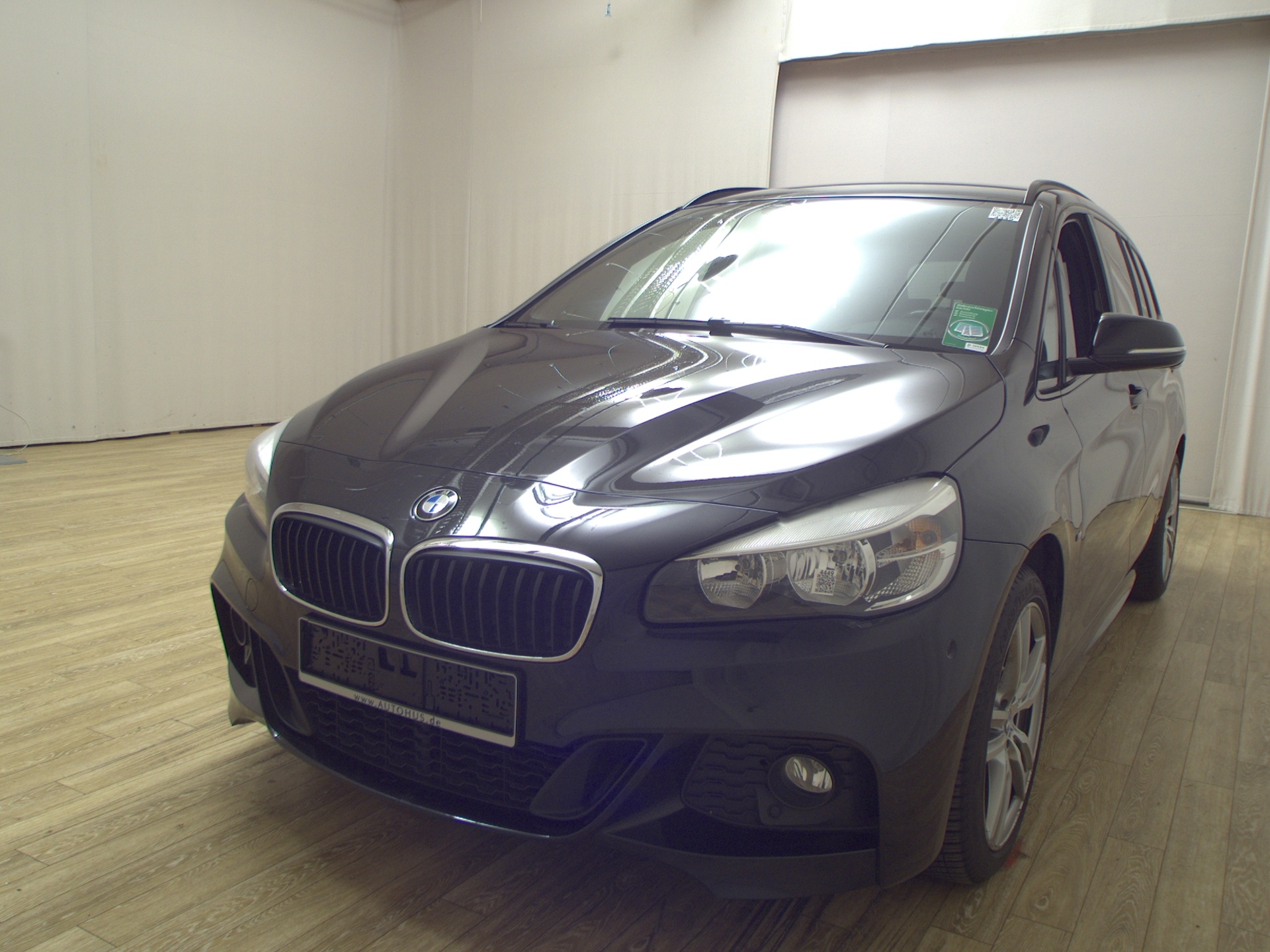 BMW 220 Gran Tourer M-Sport Navi AHK PDC SHZ 2