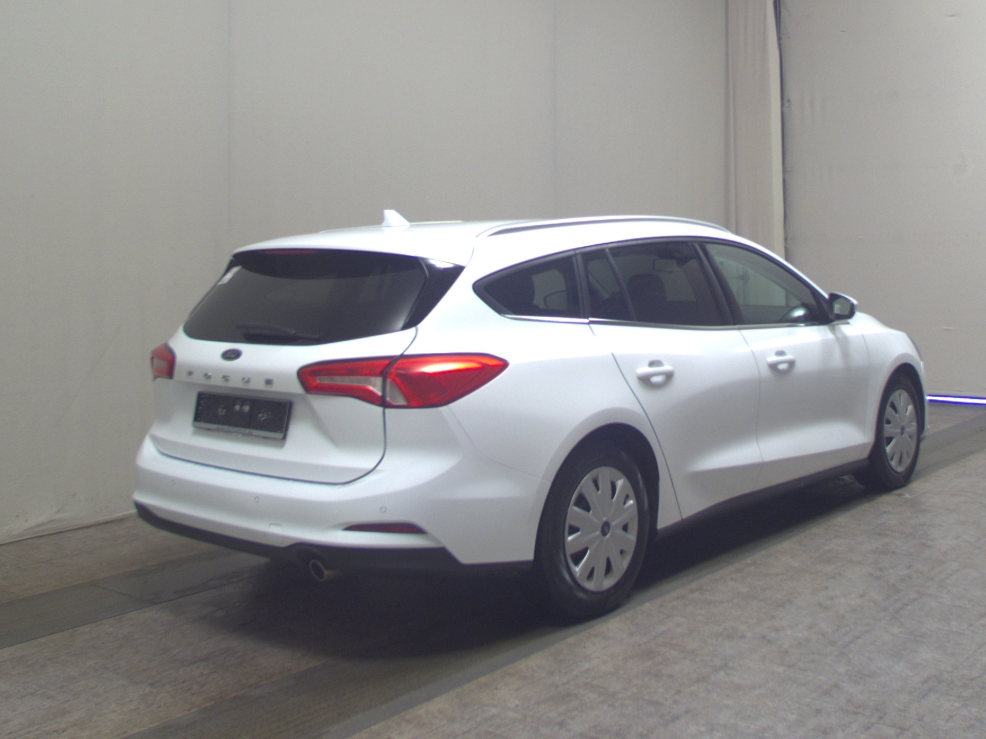 Ford Focus Turnier 1.0 EB Cool&Connect Navi Shz PDC 4