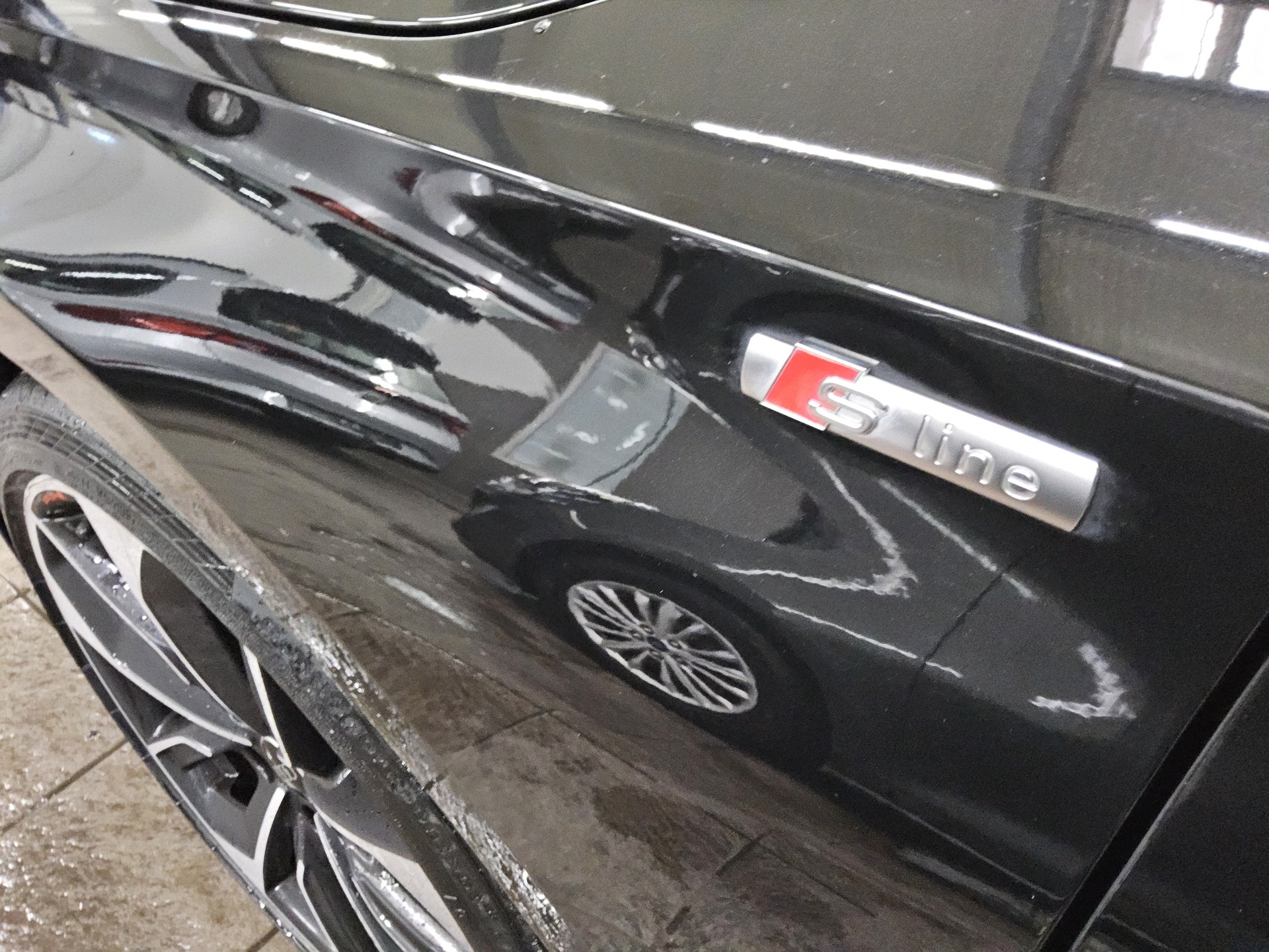 Audi A3 Lim. 35 TFSI 2x S-Line Navi LED vc B&O ACC 12