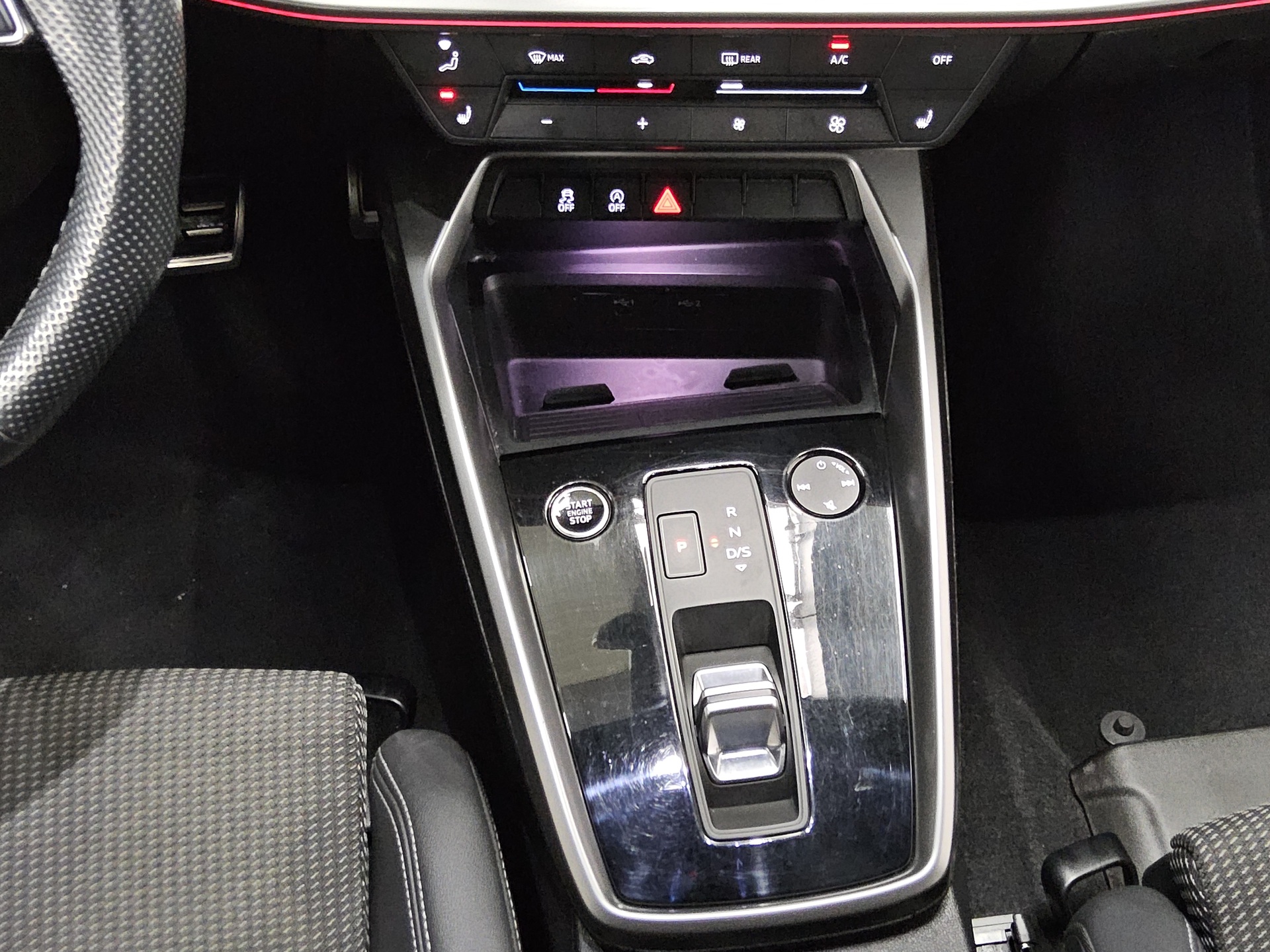 Audi A3 Lim. 35 TFSI 2x S-Line Navi LED vc B&O ACC 6