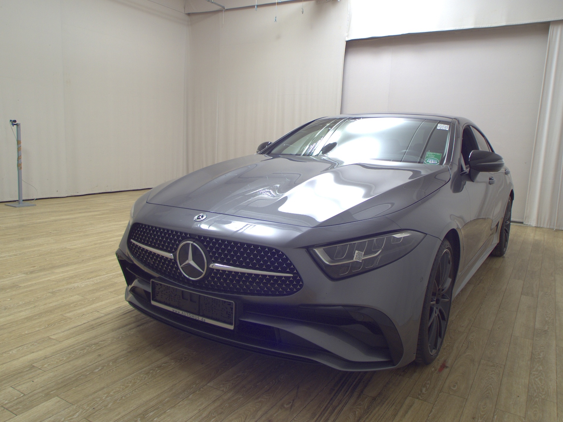 Mercedes-Benz CLS 300 d 4M AMG-Line Navi GSD Burmester HuD RFK 2