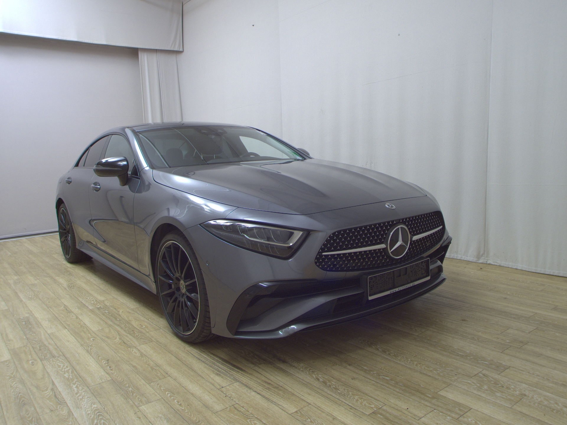 Mercedes-Benz CLS 300 d 4M AMG-Line Navi GSD Burmester HuD RFK 3