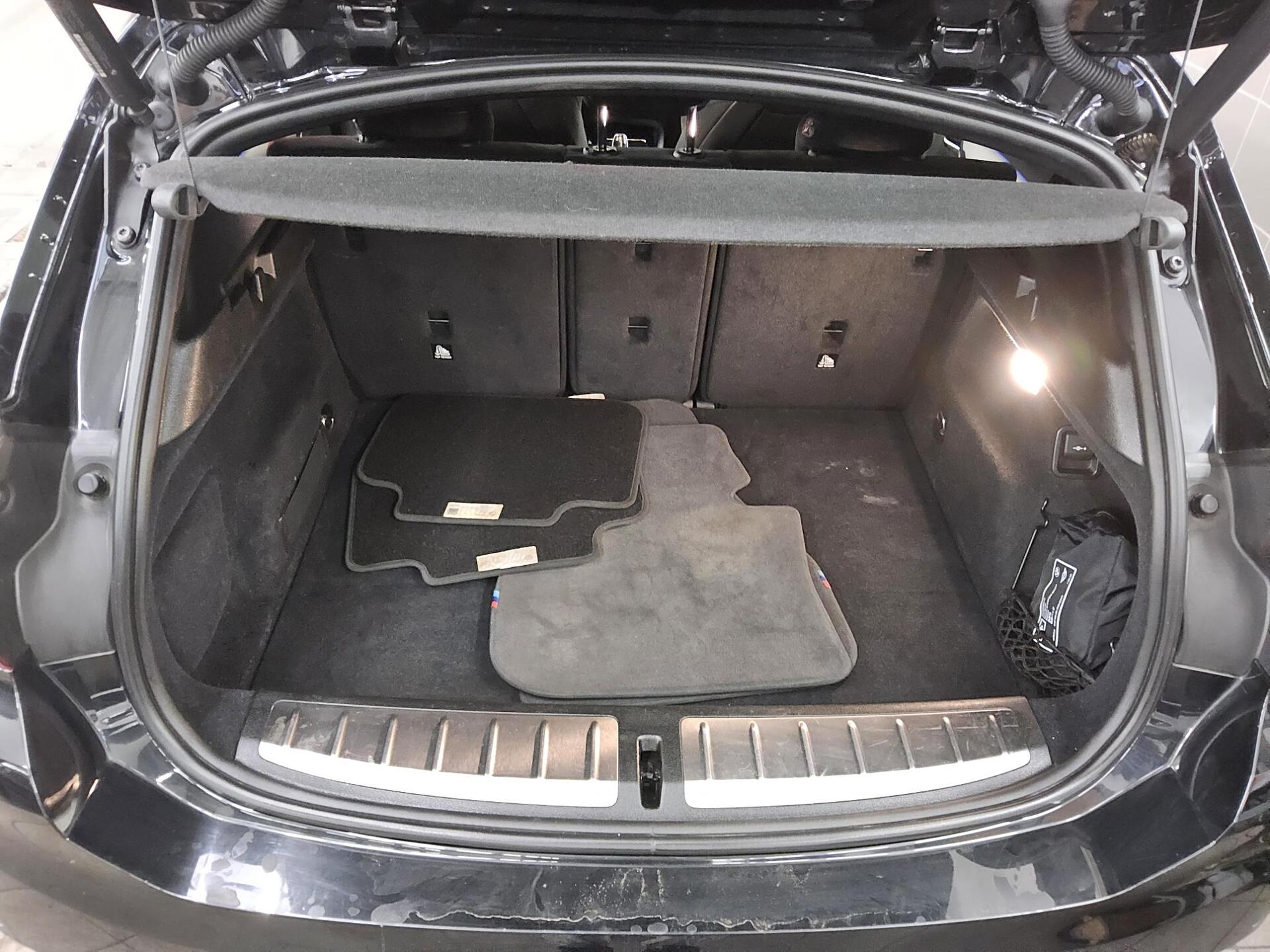 BMW X2 sDrive20d M-Sport X Navi LED+ HiFi RFK AHK 11