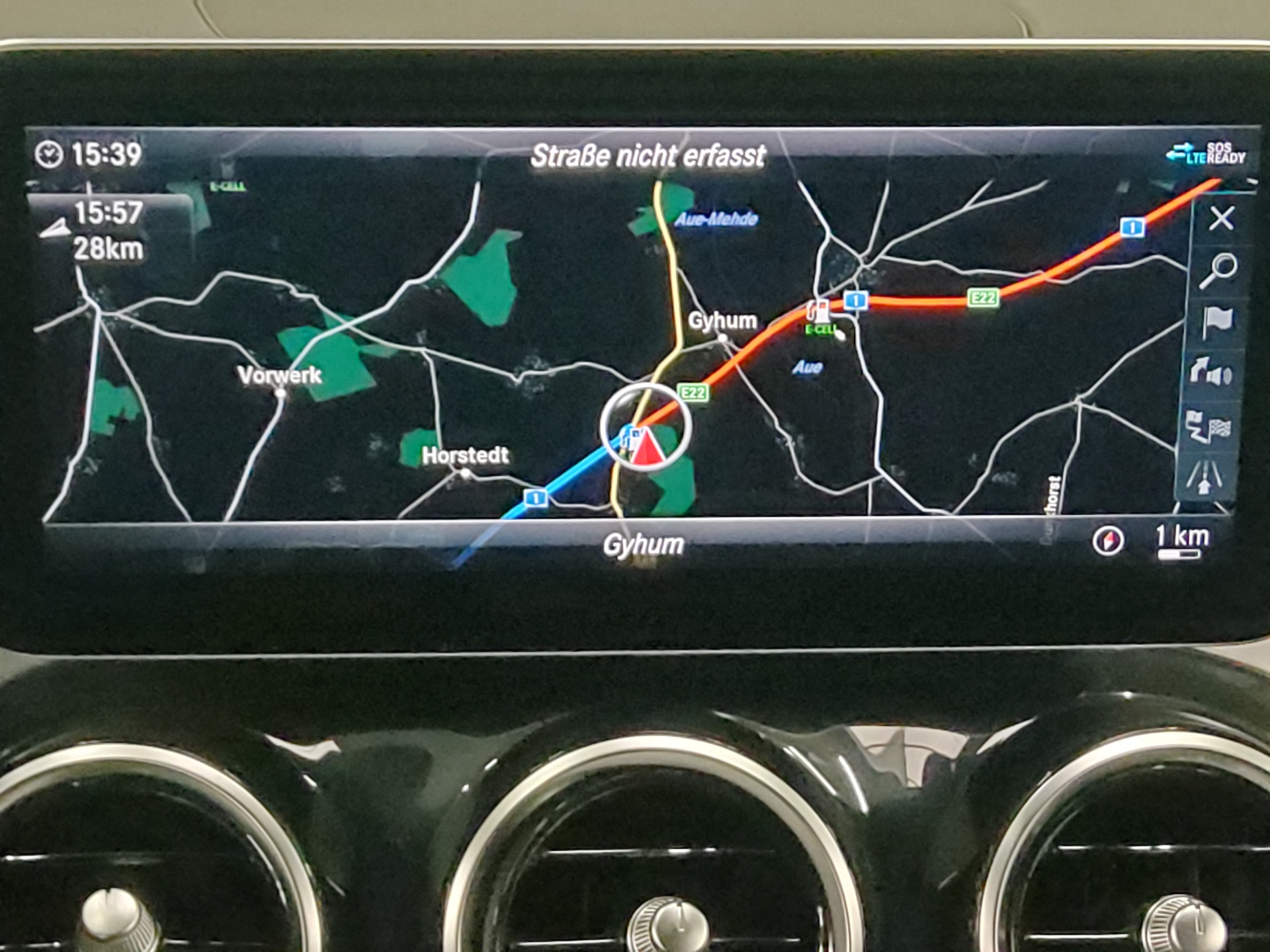 Mercedes-Benz C 300 T de AMG-Line T-Leder Navi LED Distronic+ 7