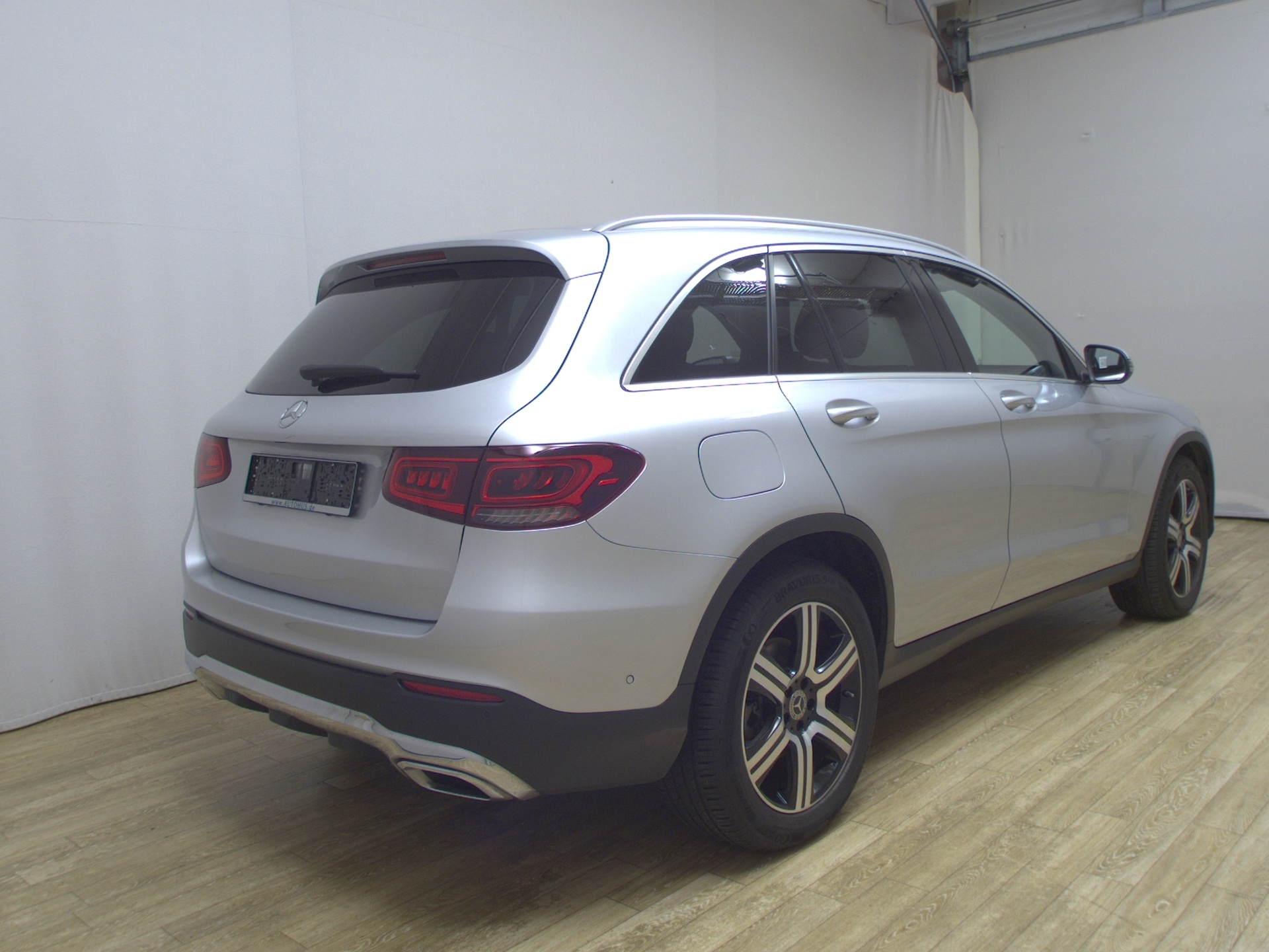 Mercedes-Benz GLC 220 d 4M T-Leder Navi LED Pano HuD Kamera 4