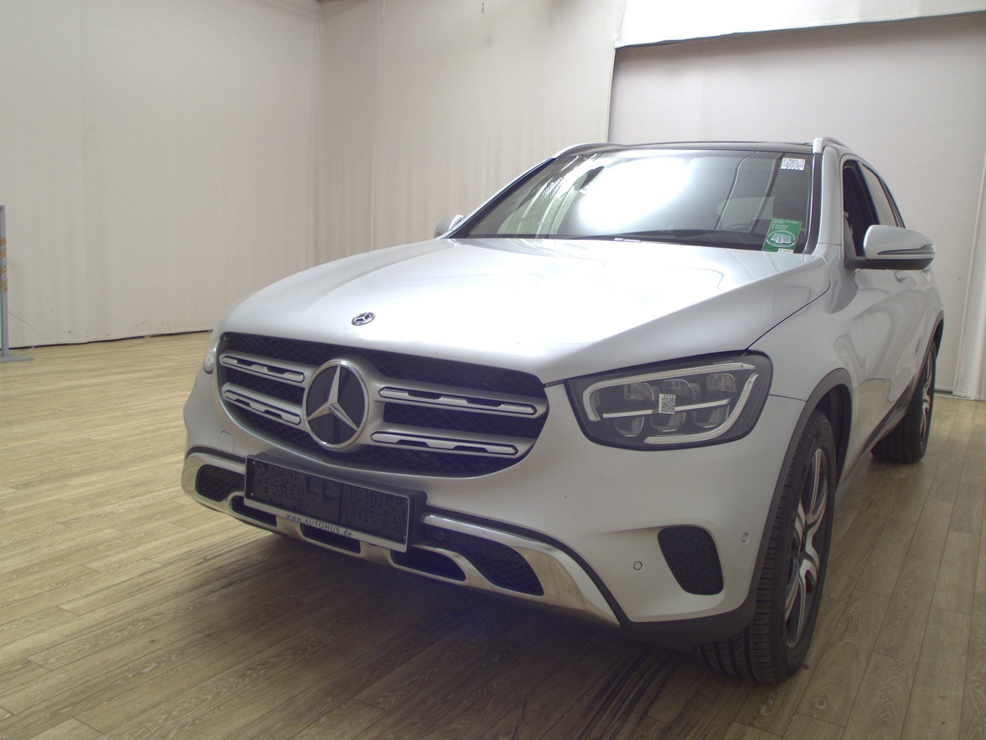 Mercedes-Benz GLC 220 d 4M T-Leder Navi LED Pano HuD Kamera 2