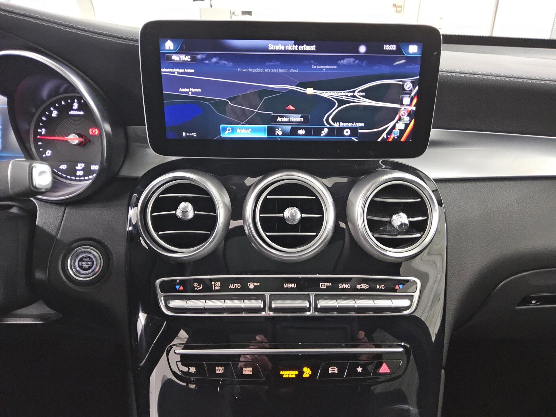Mercedes-Benz GLC 220 d 4M T-Leder Navi LED Pano HuD Kamera 7