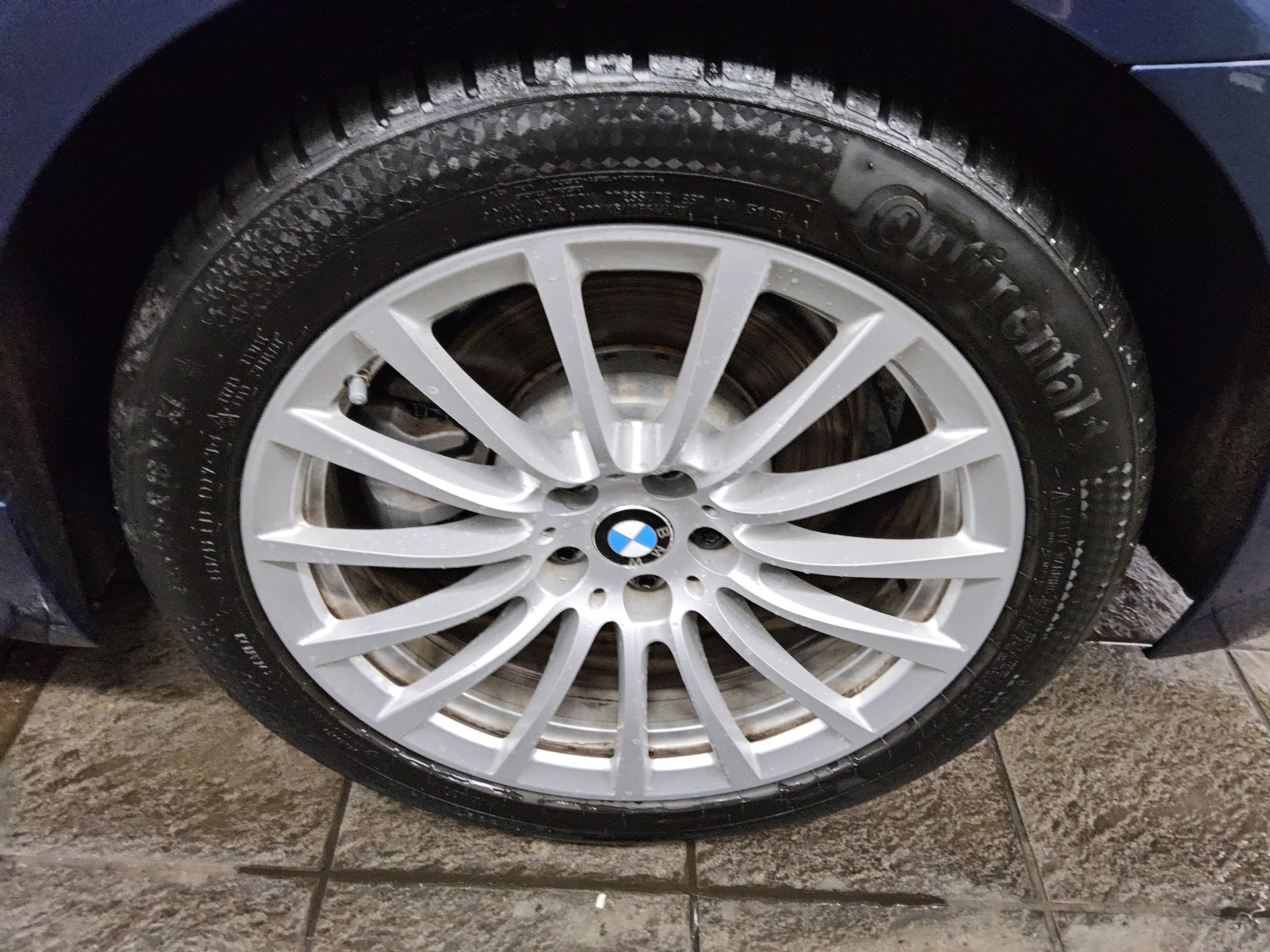 BMW 520dA Navi Kamera Shz LC prof. StandHzg Memory 11