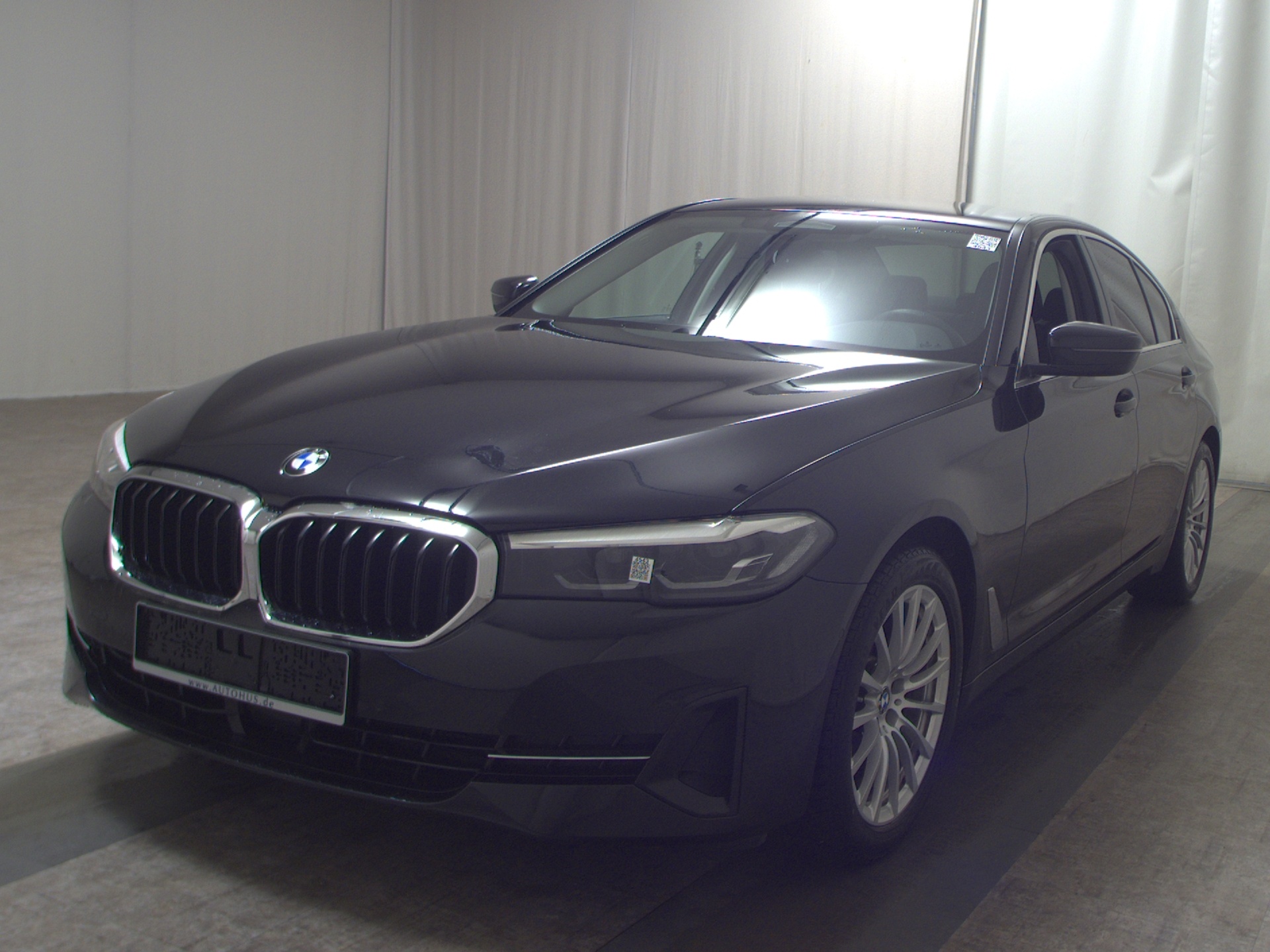 BMW 520dA Navi LED LC prof. Rückfahrkamera SHZ 2