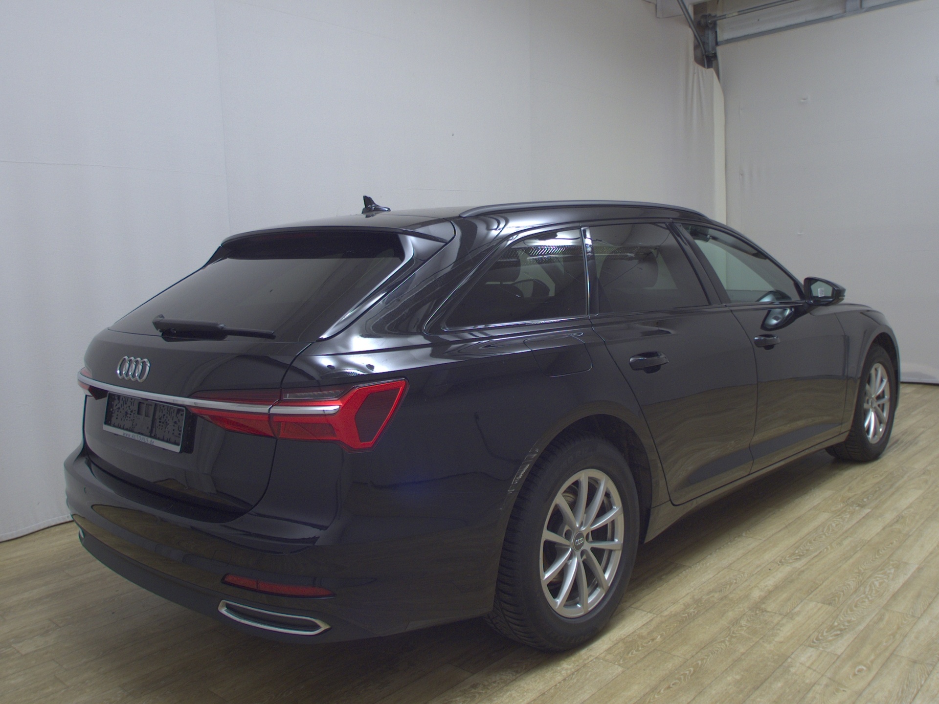 Audi A6 Avant 40 TDI Navi LED StandHzg Kamera ACC 4