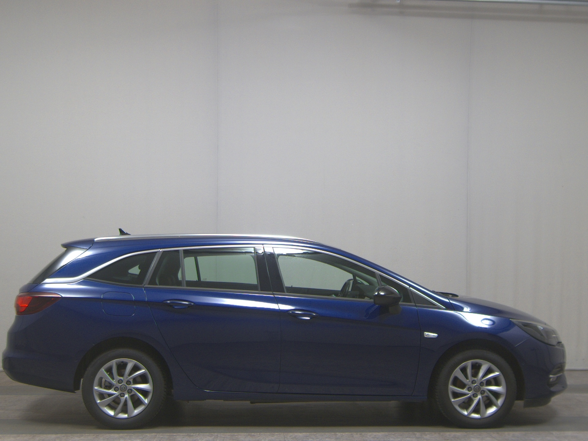 Opel Astra ST 1.2 Turbo Elegance T-Leder Navi LED RfK
