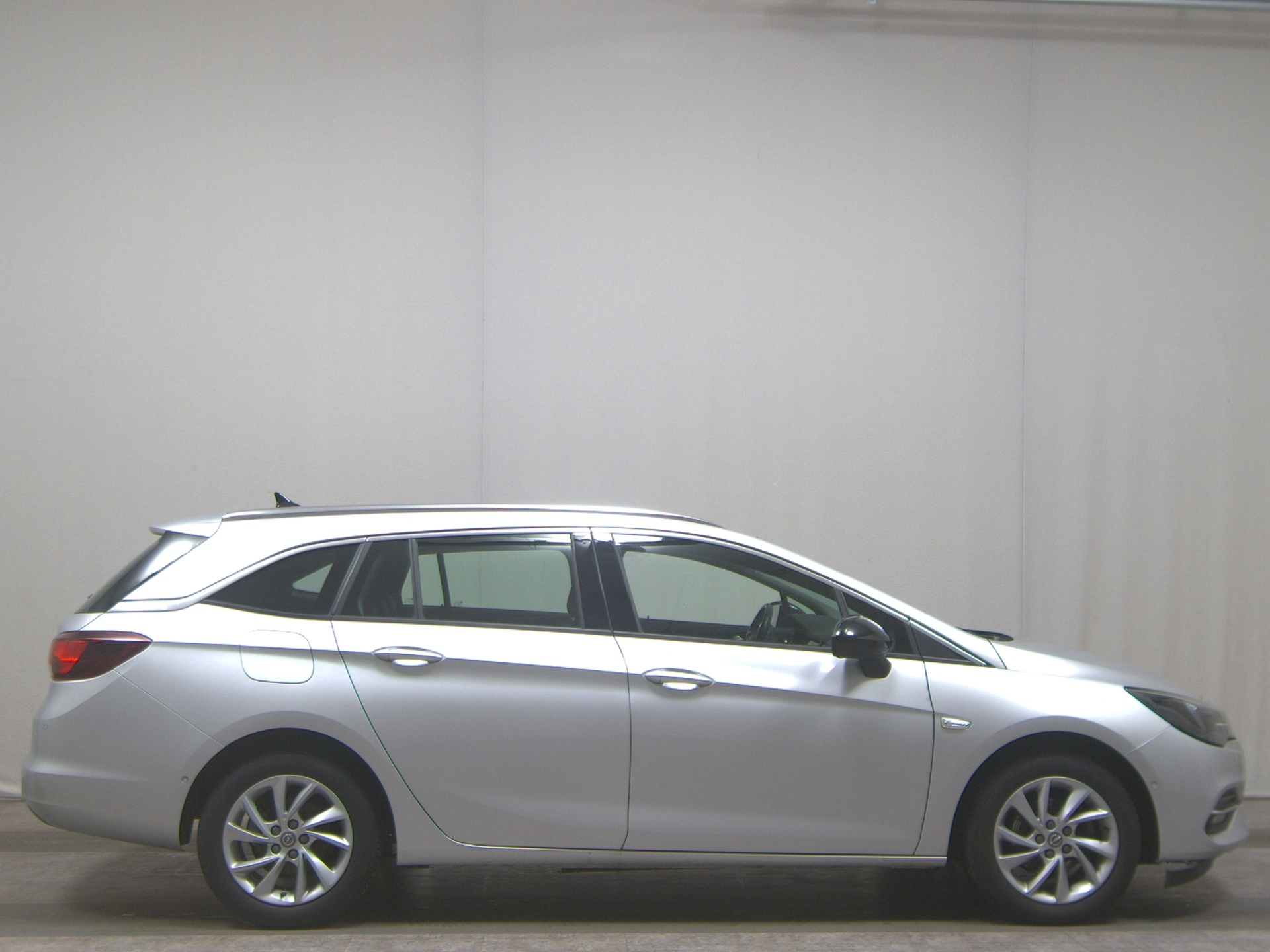 Opel Astra ST 1.2 Turbo Elegance T-Leder Navi LED