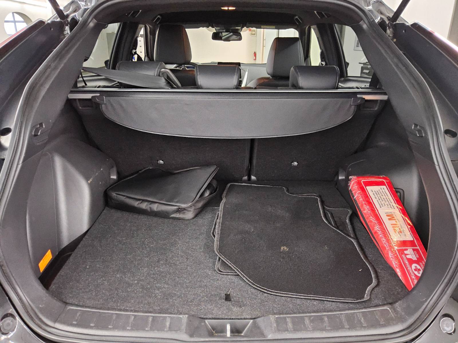 Mitsubishi Eclipse Cross 2.4 MIVEC Navi LED Shz 360° ACC 12