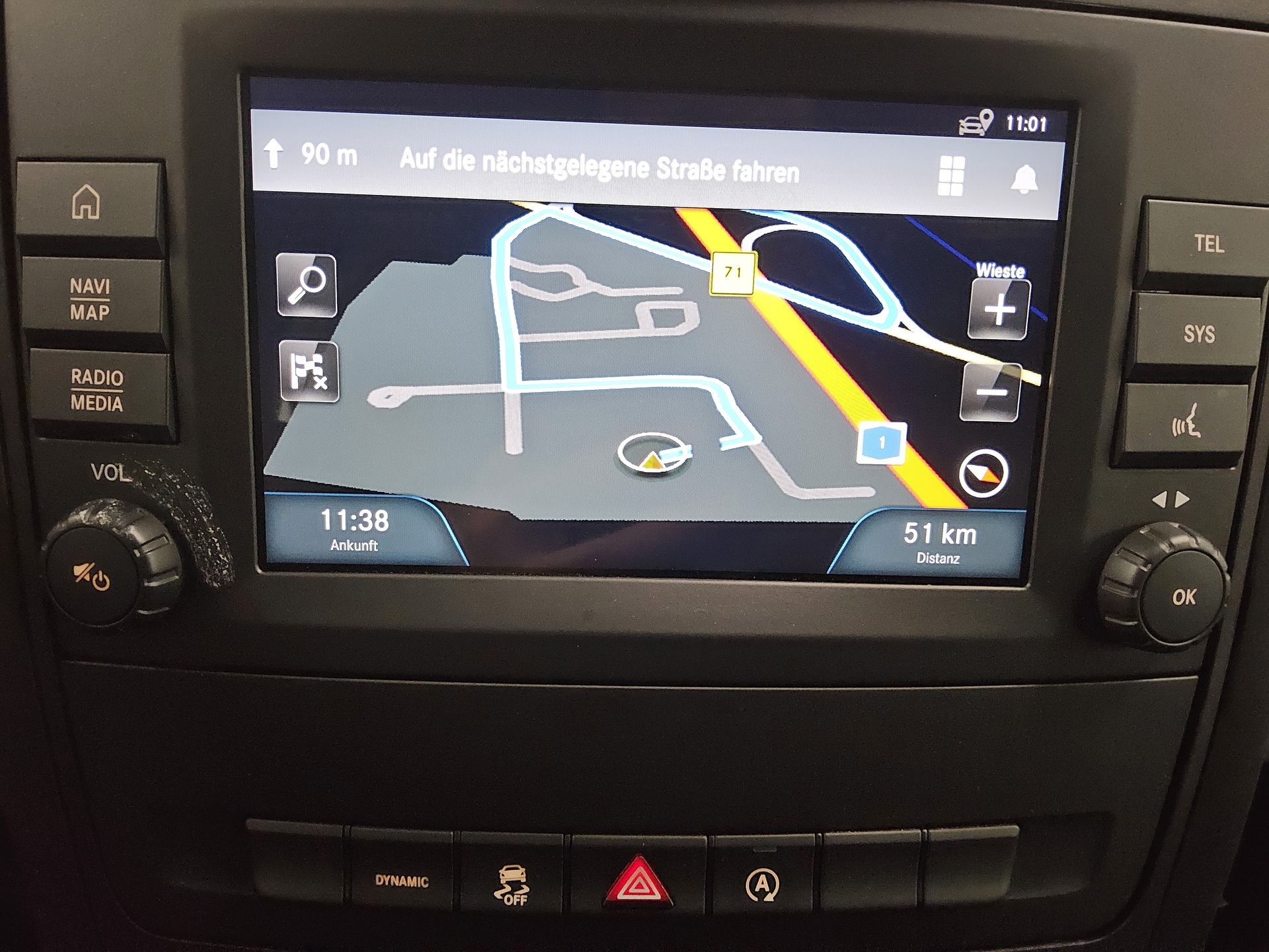 Mercedes-Benz Vito Tourer Pro Extralang 8-Sitze Navi RFK PDC 7