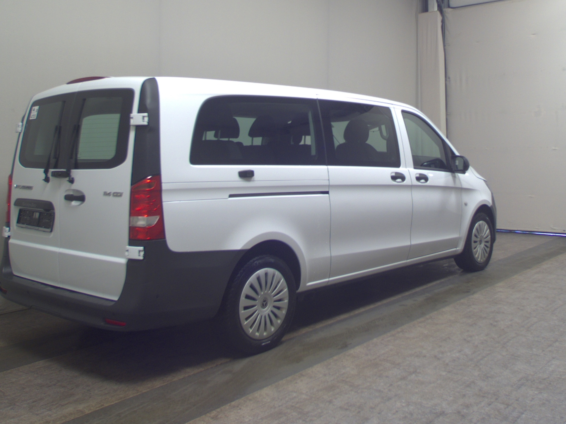 Mercedes-Benz Vito CDI Tourer Pro extralang 8-Sitze Navi RFK 4