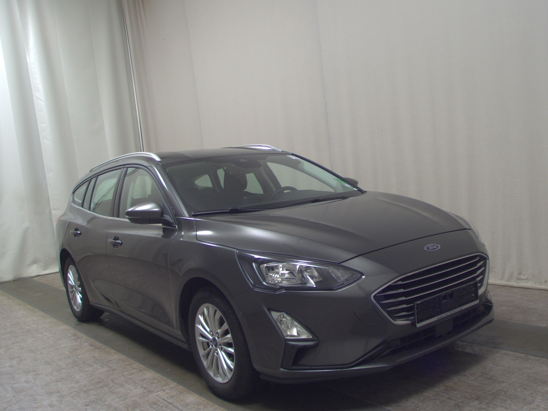 Ford Focus Turnier 1.0 EB Titanium LED Navi Tempomat 3