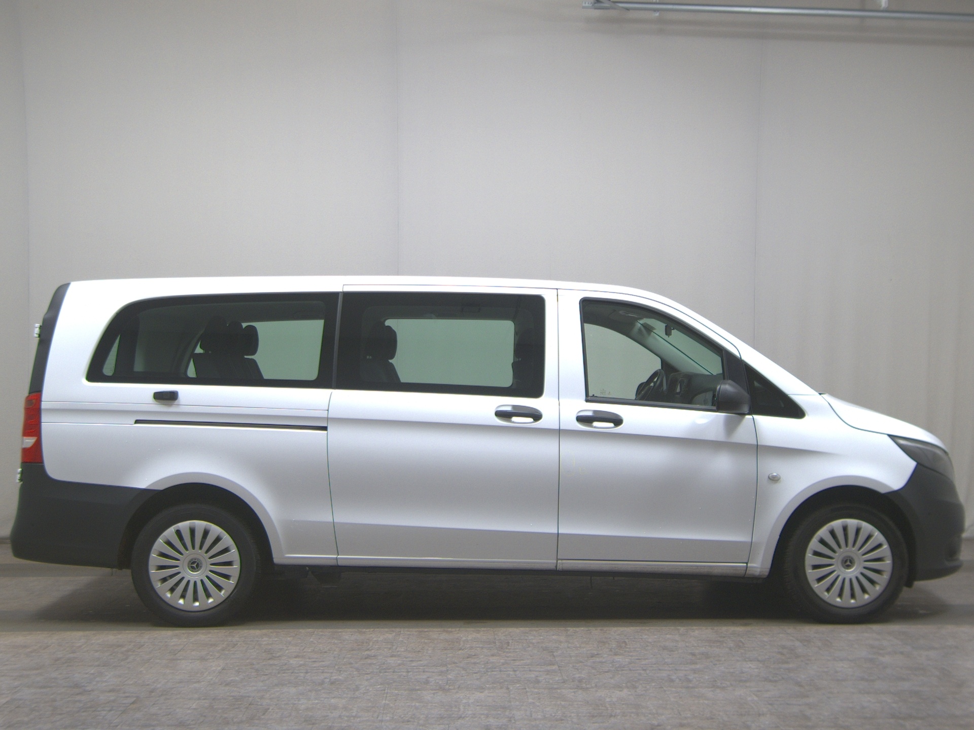 Mercedes-Benz Vito CDI Tourer Pro Extralang 8-Sitze Navi RFK
