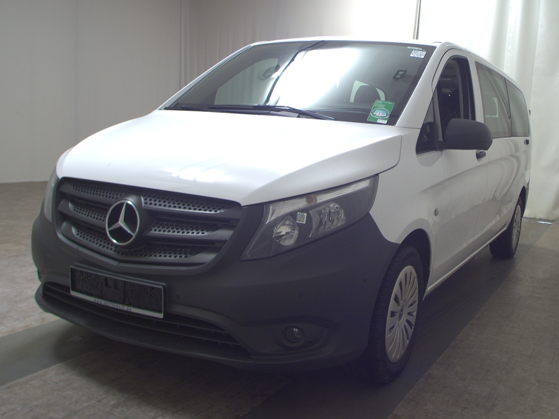 Mercedes-Benz Vito CDI Tourer Pro Extralang 8-Sitze Navi RFK 2