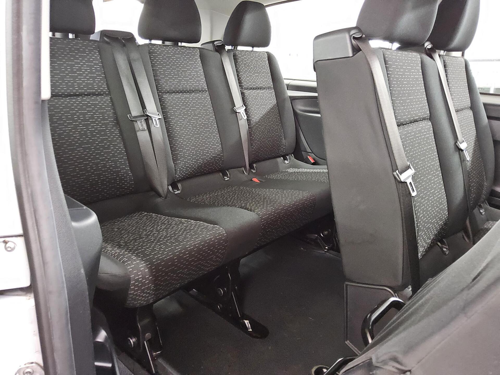 Mercedes-Benz Vito CDI Tourer Pro Extralang 8-Sitze Navi RFK 12