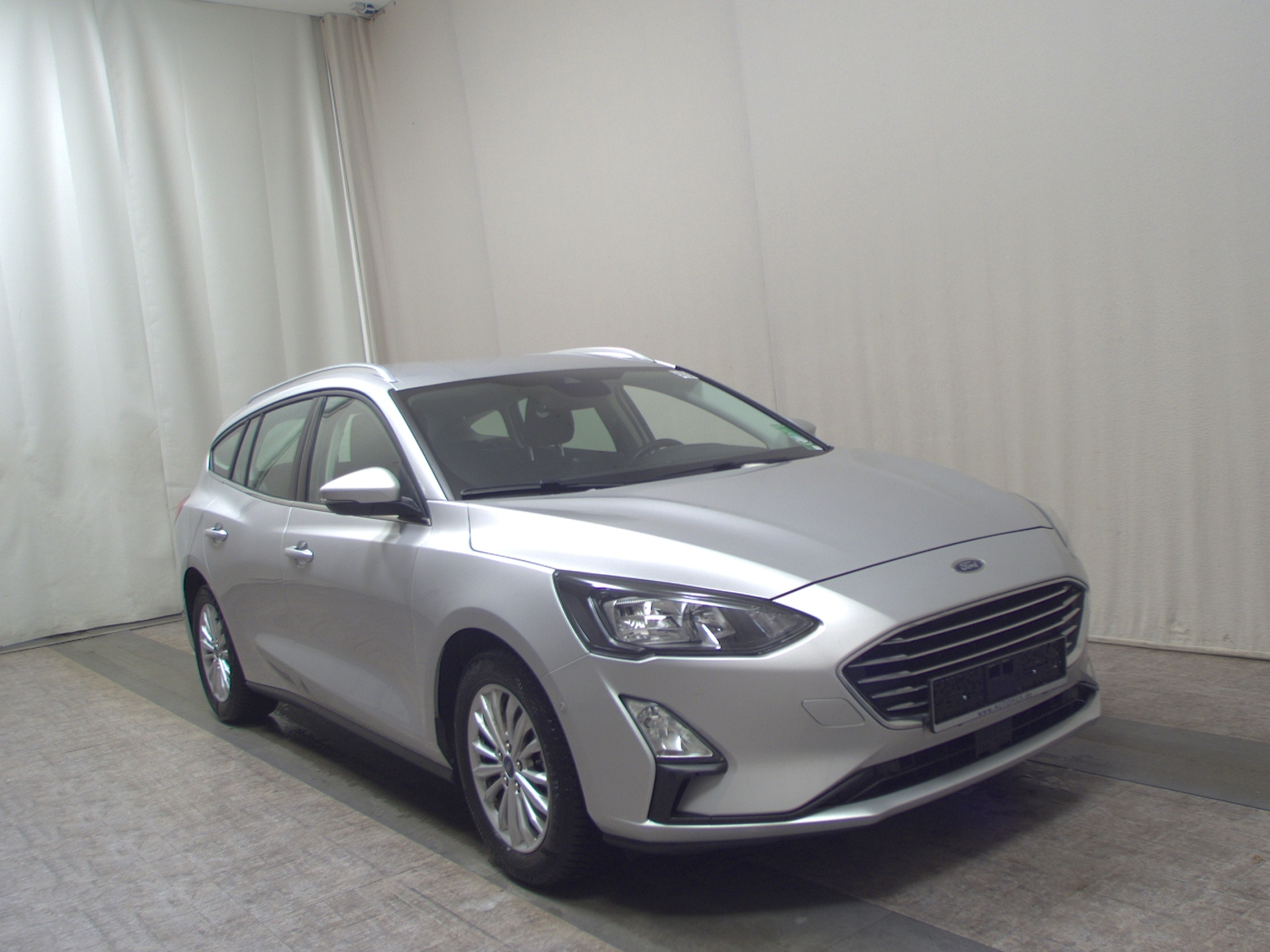 Ford Focus Turnier 1.0 EB Titanium Navi LED RfK Shz 3