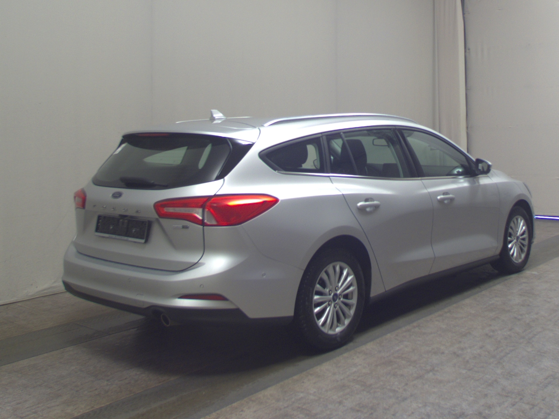 Ford Focus Turnier 1.0 EB Titanium Navi LED RfK Shz 4