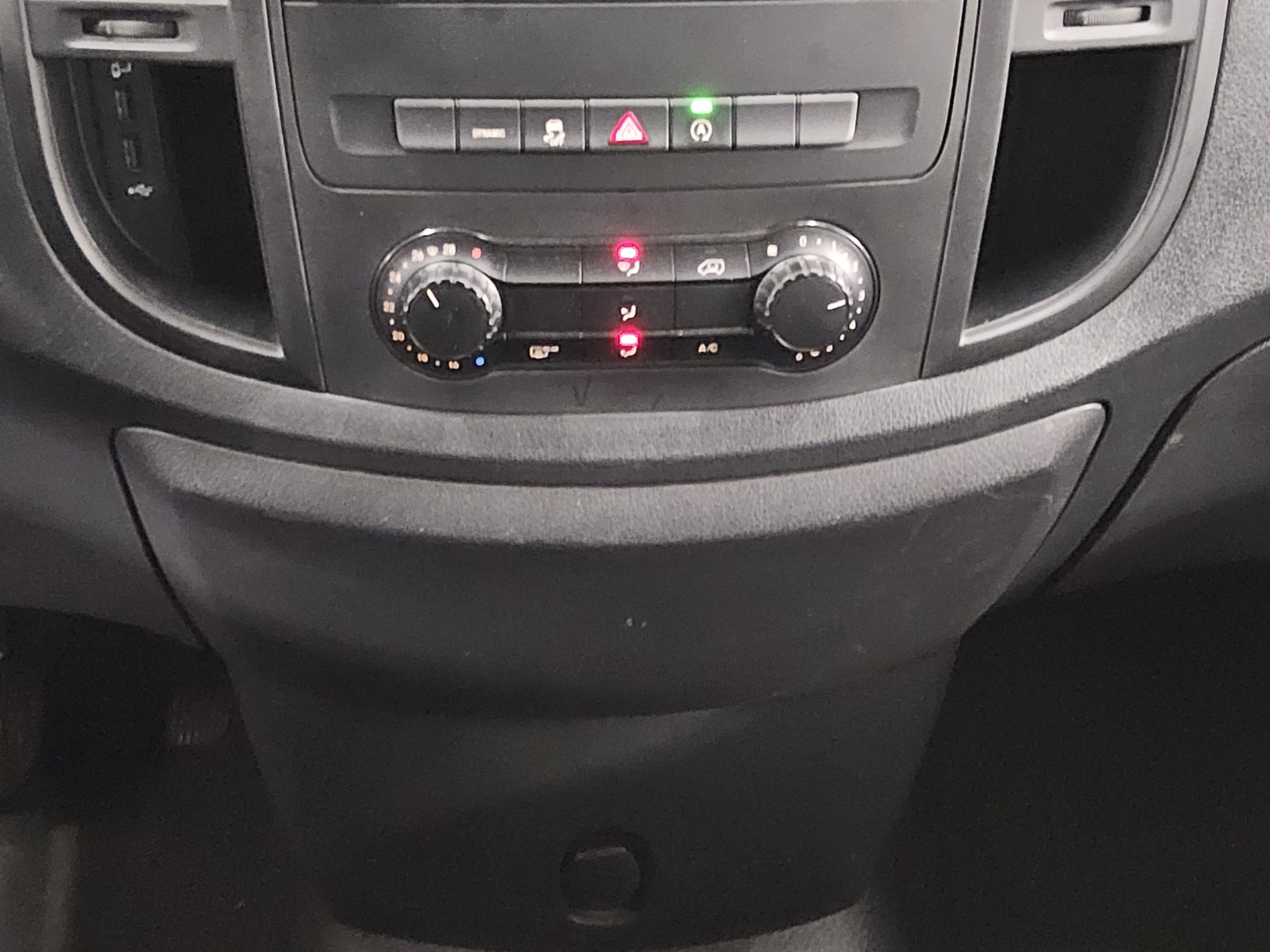 Mercedes-Benz Vito Tourer 114 CDI extralang 8-Sitze Navi RFK 6