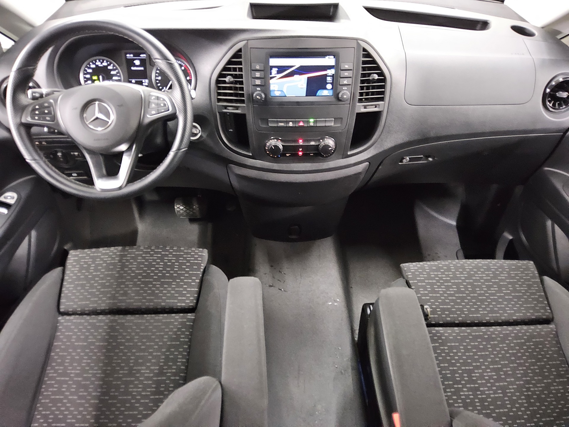 Mercedes-Benz Vito Tourer 114 CDI extralang 8-Sitze Navi RFK 5