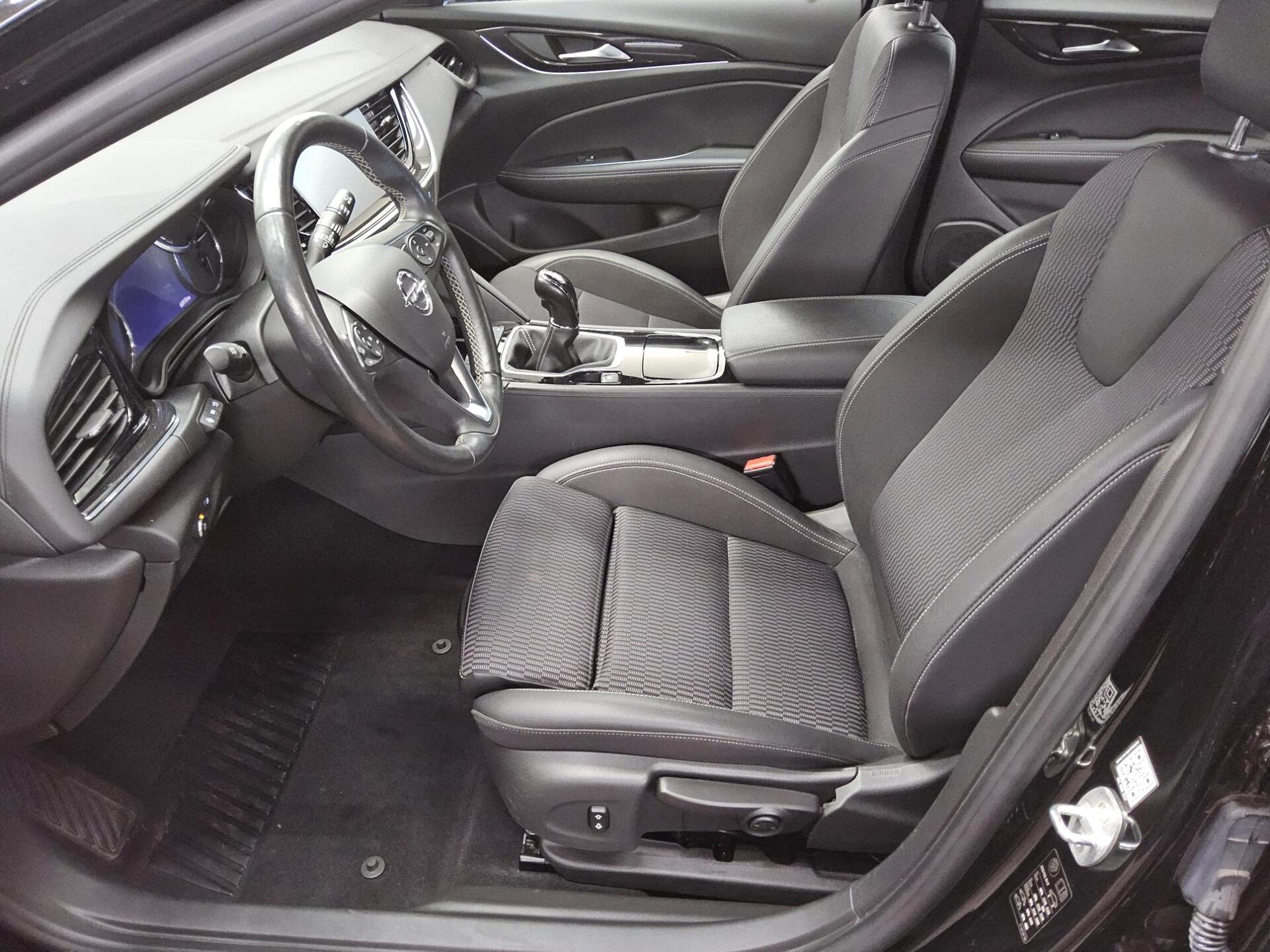 Opel Insignia ST 2.0 D Elegance T-Leder Navi LED RFK 8