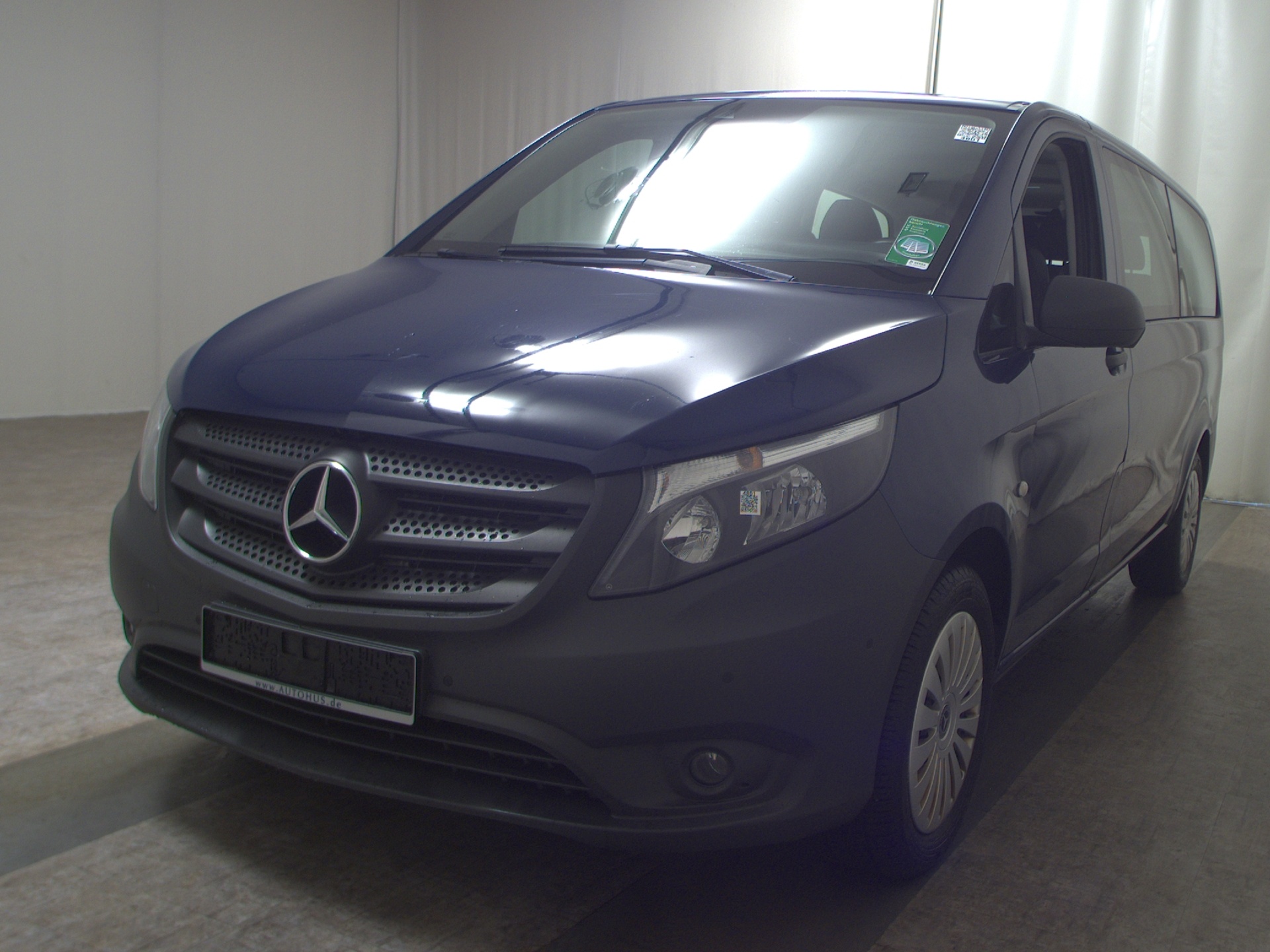 Mercedes-Benz Vito CDI Tourer Pro extralang 8-Sitze Leder Navi 2