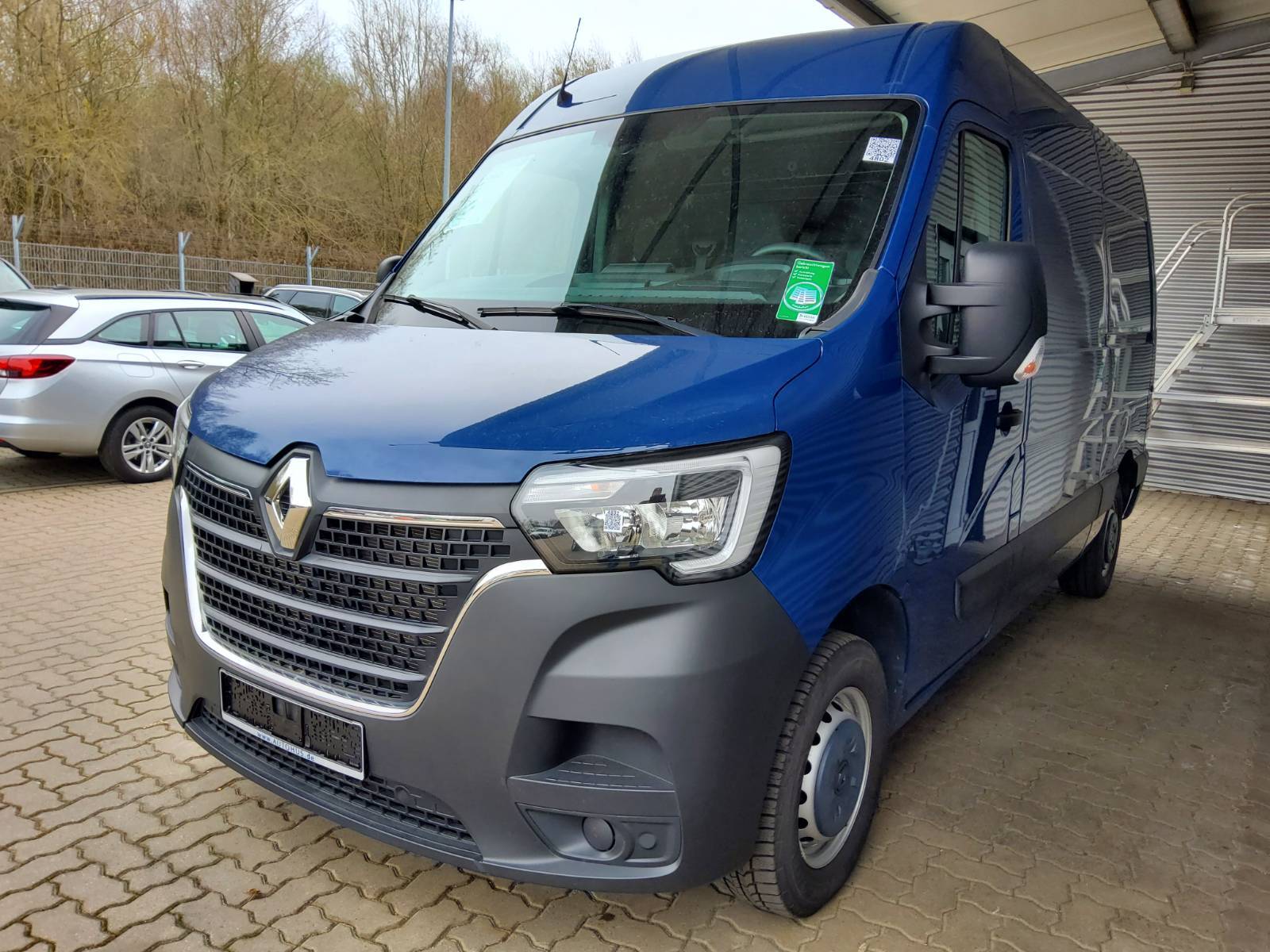 Renault Master L2H2 2.3 dCi Klima 3-Sitzer 2