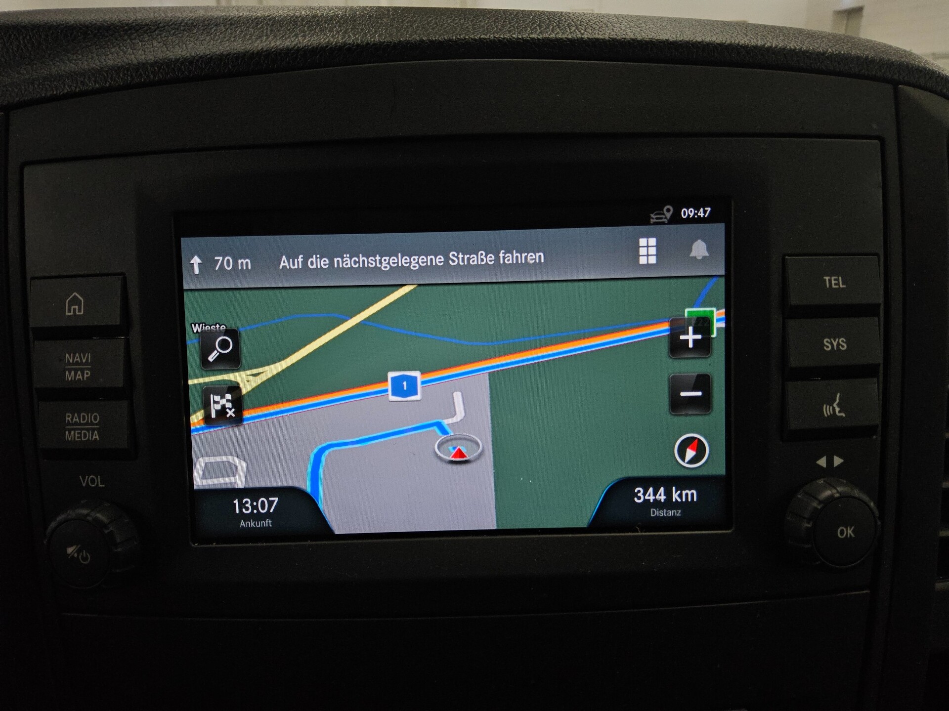 Mercedes-Benz Vito CDI Tourer Pro extralang 8-Sitze Navi RFK 7