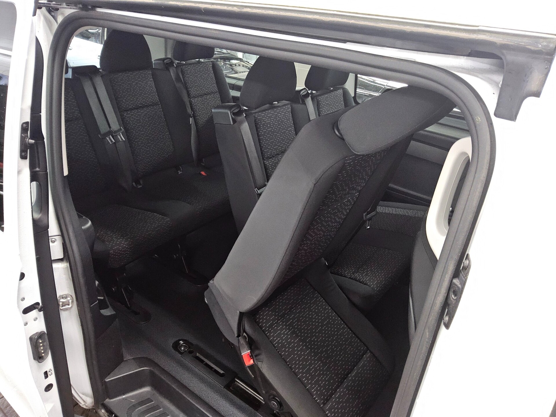 Mercedes-Benz Vito CDI Tourer Pro extralang 8-Sitze Navi RFK 12