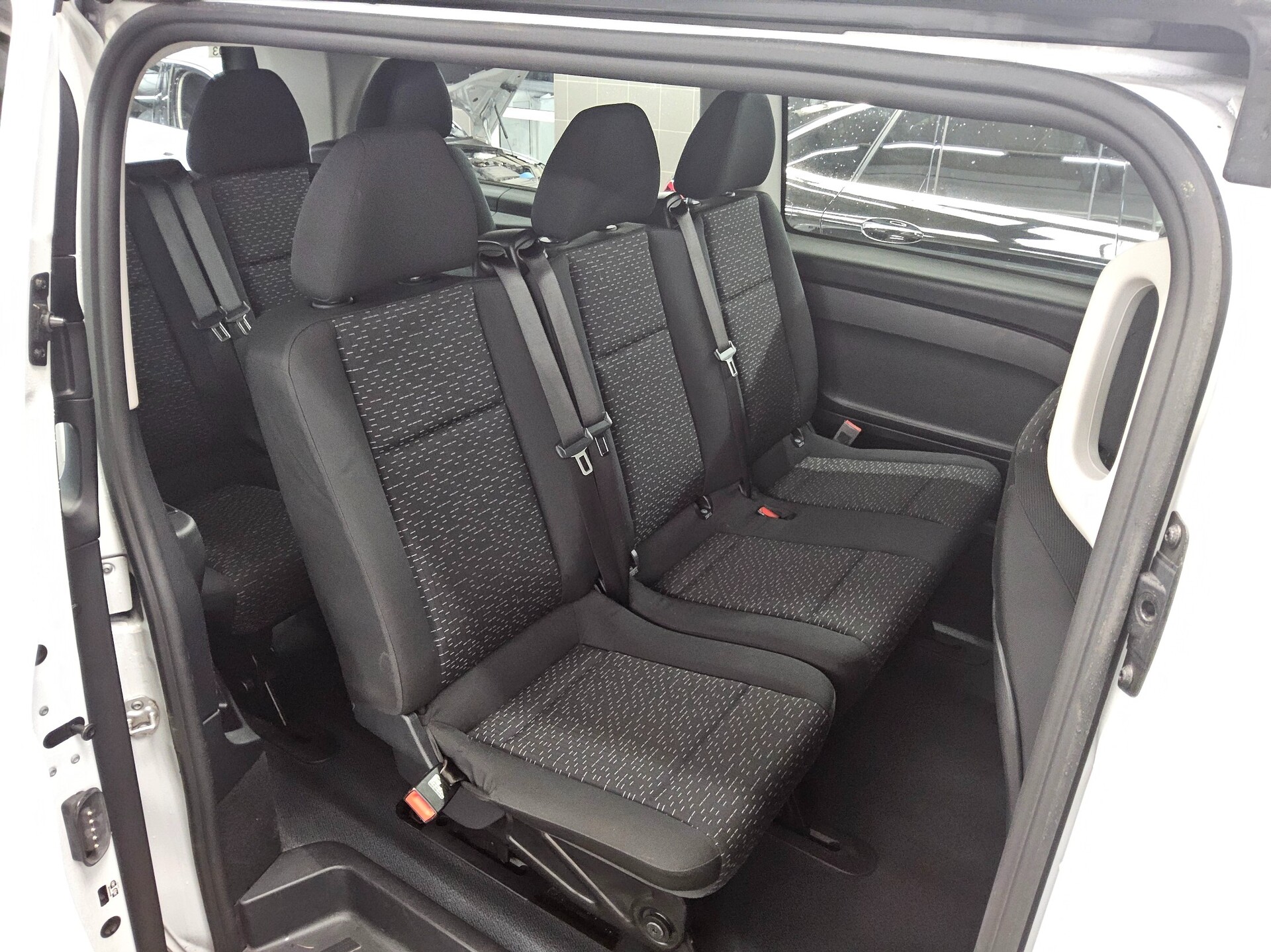 Mercedes-Benz Vito CDI Tourer Pro extralang 8-Sitze Navi RFK 13