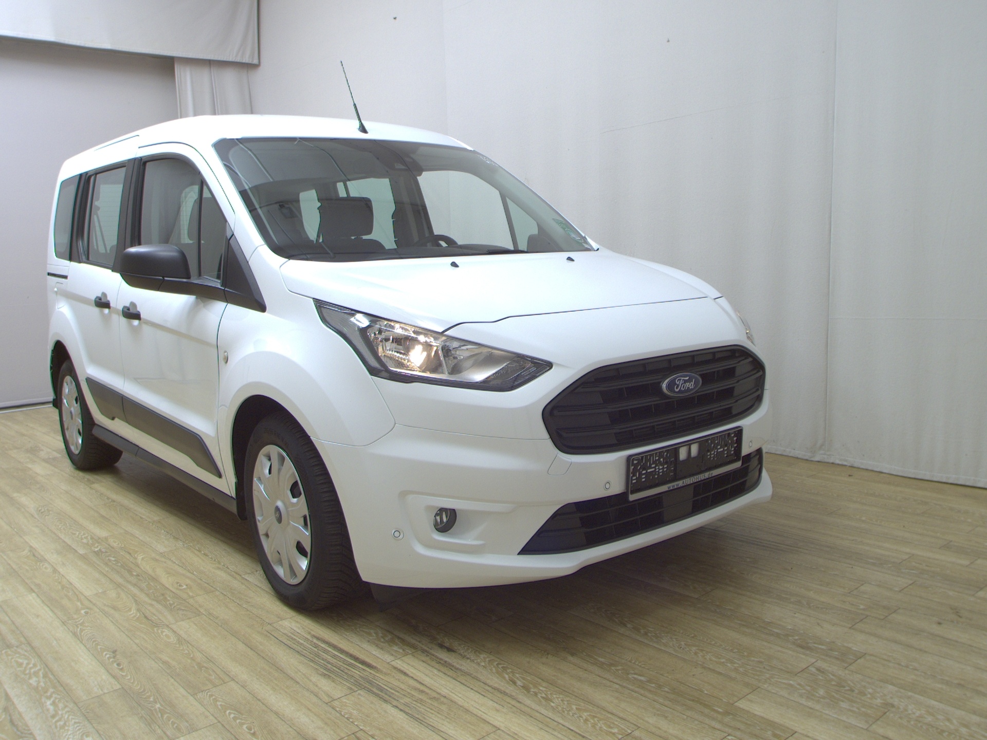 Ford Transit Connect 1.5 EB Trend 5-Sitze PDC SHZ 3