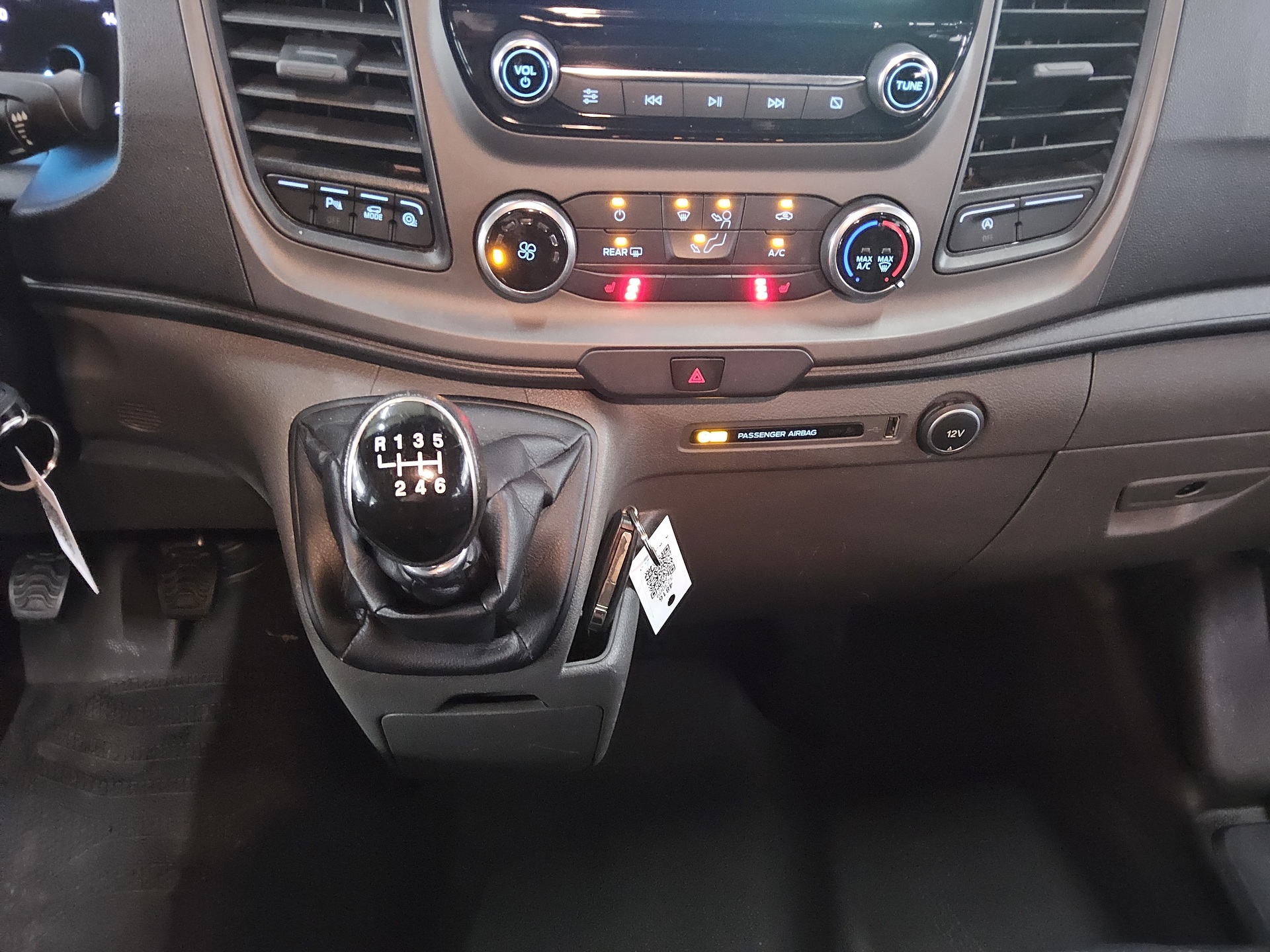 Ford Transit Custom 2.0 TDCi Trend L1 9-Sitze Navi 6