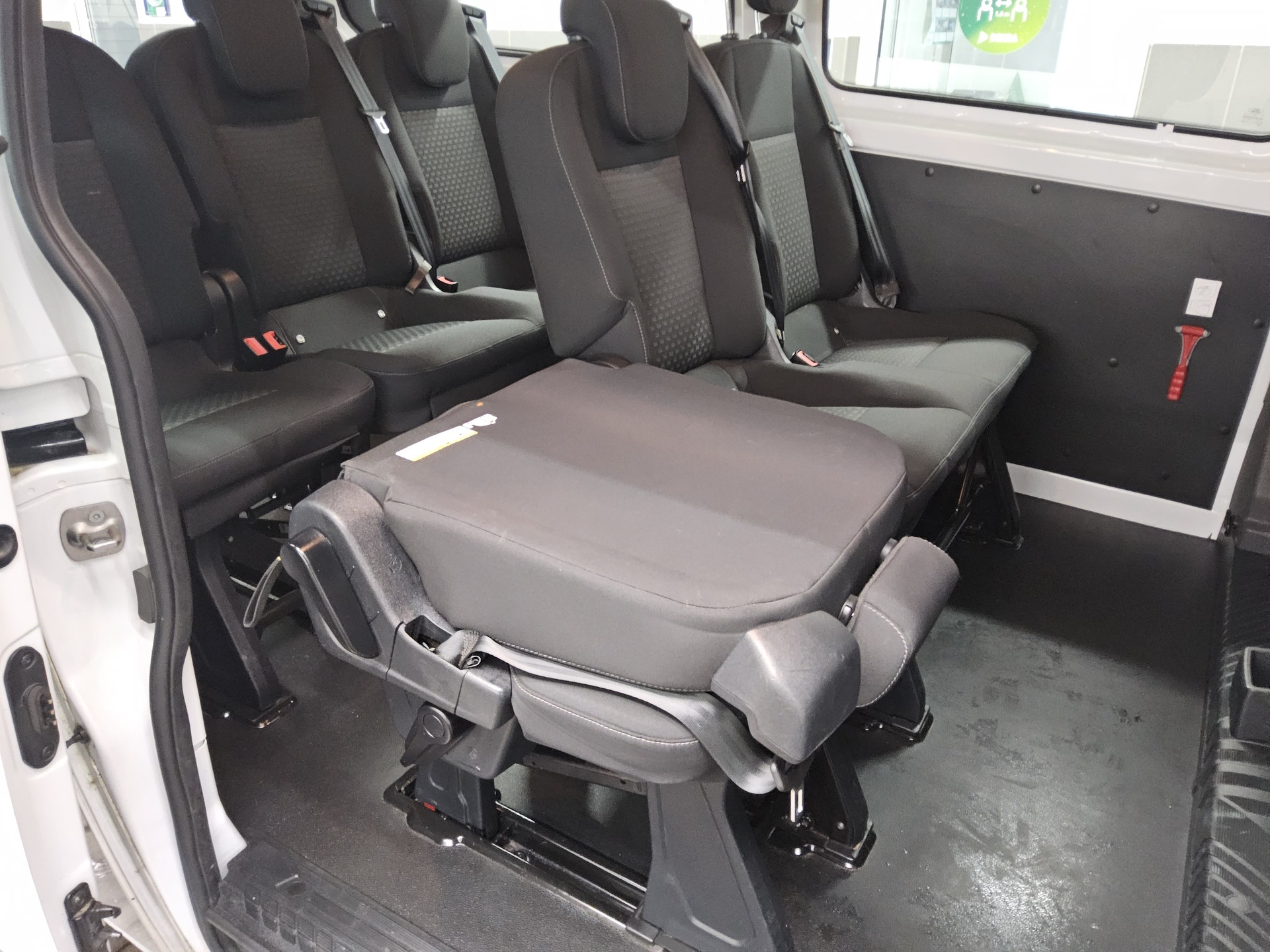 Ford Transit Custom 2.0 TDCi Trend L2 9-Sitze Navi 13