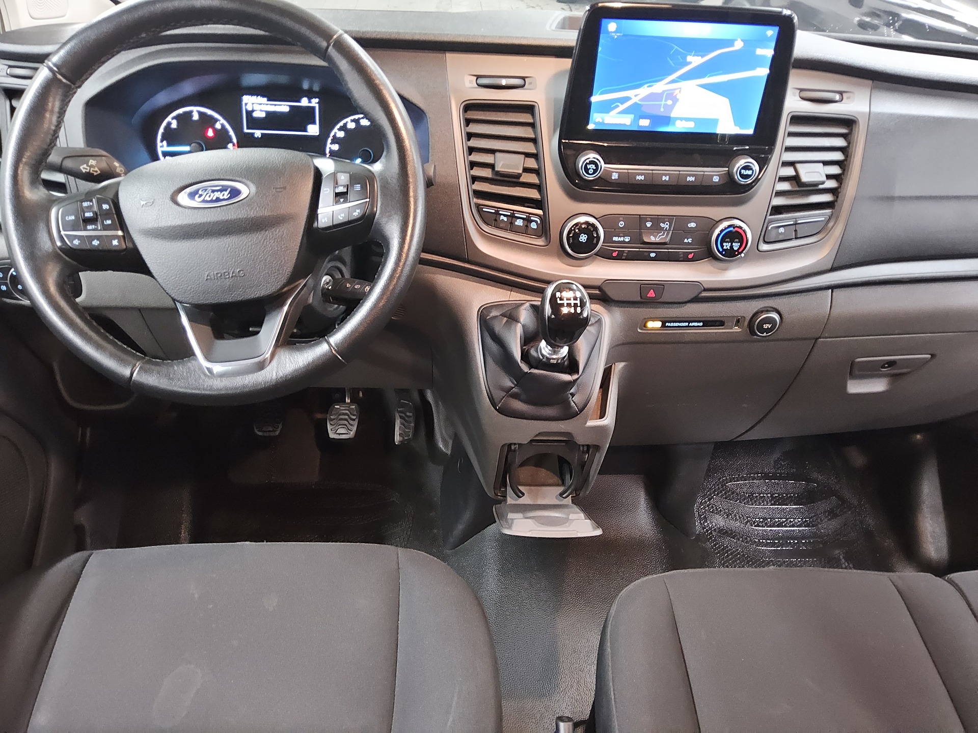 Ford Transit Custom 2.0 TDCi Trend L2 9-Sitze Navi 5