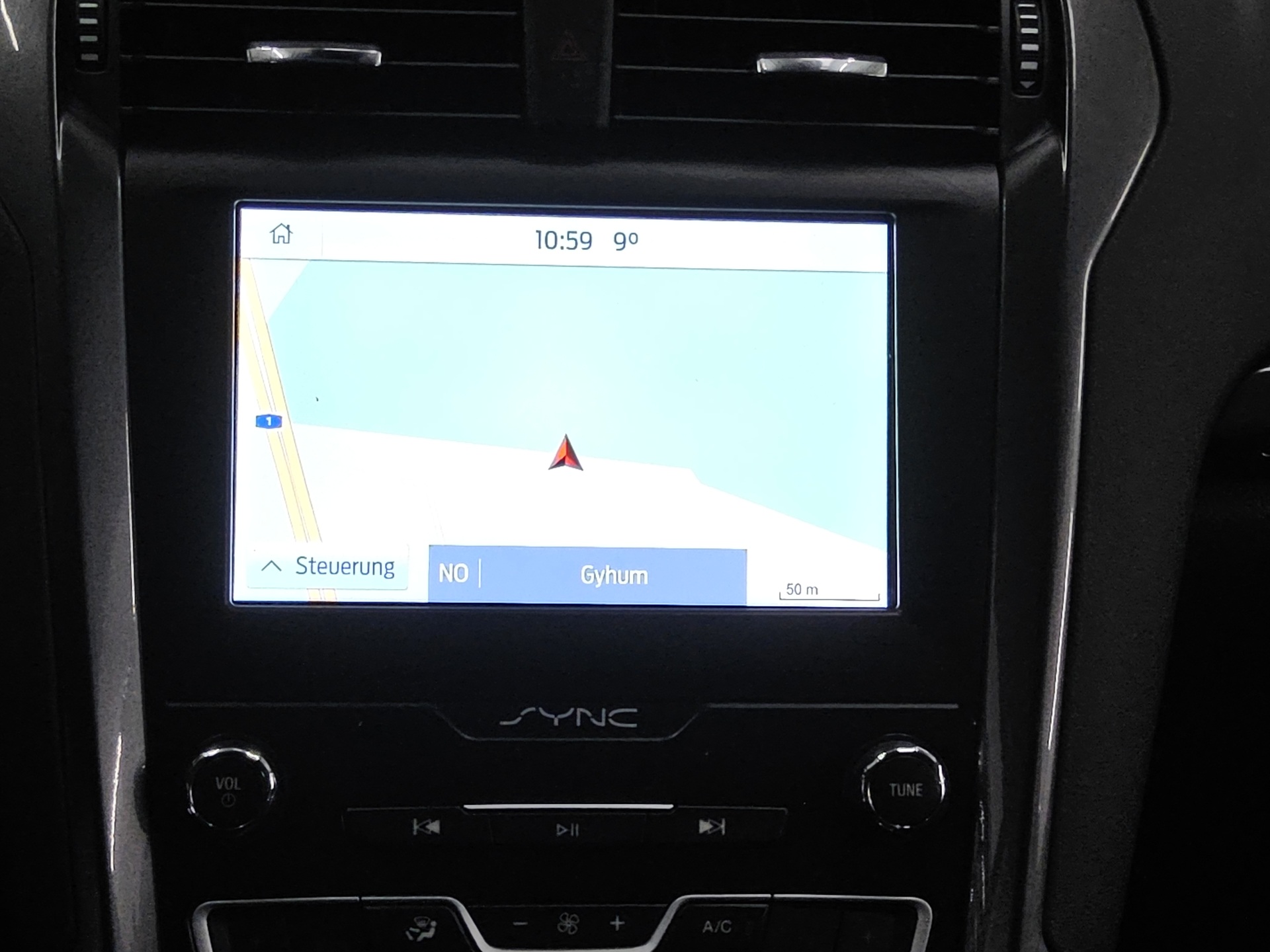 Ford Mondeo Turnier 2.0 EB Titanium Navi AHK RfK PDC 7