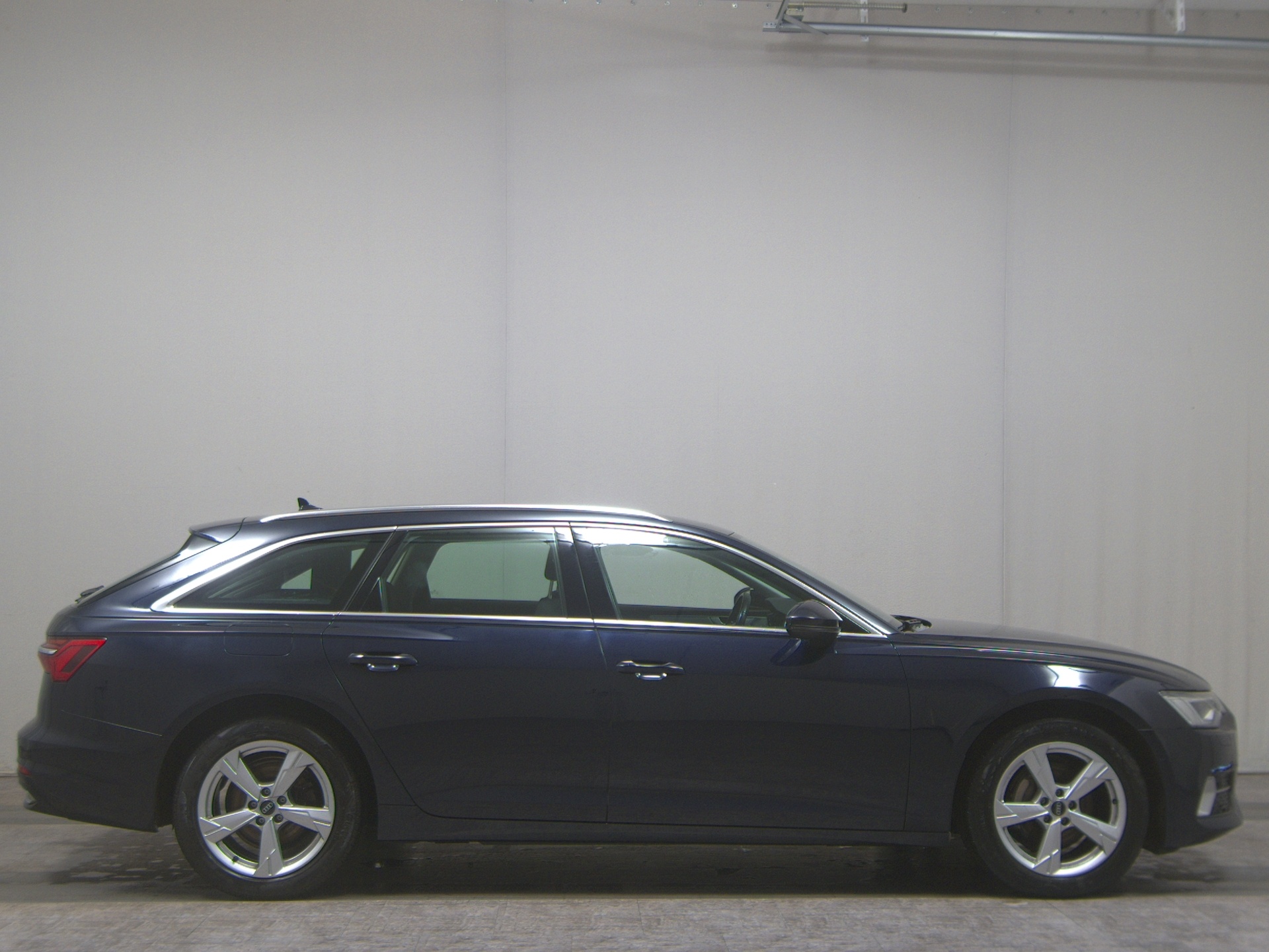 Audi A6 Avant 40 TDI sport Navi+ vc HuD Matrix AHK