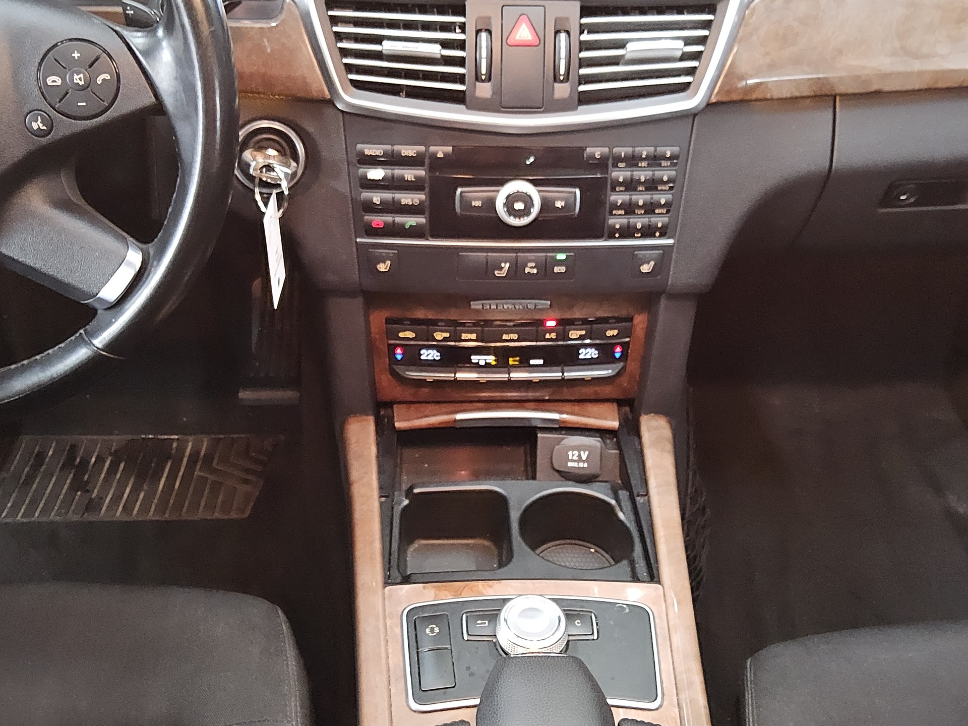 Mercedes-Benz E 220 CDI Navi GSD Xenon 6