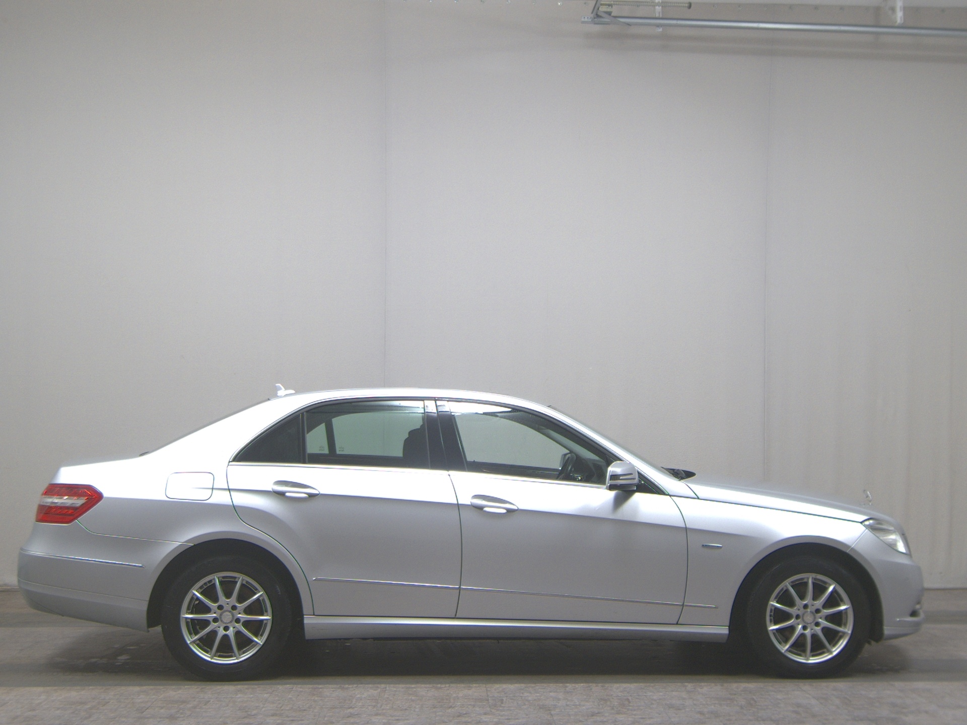 Mercedes-Benz E 220 CDI Navi GSD Xenon